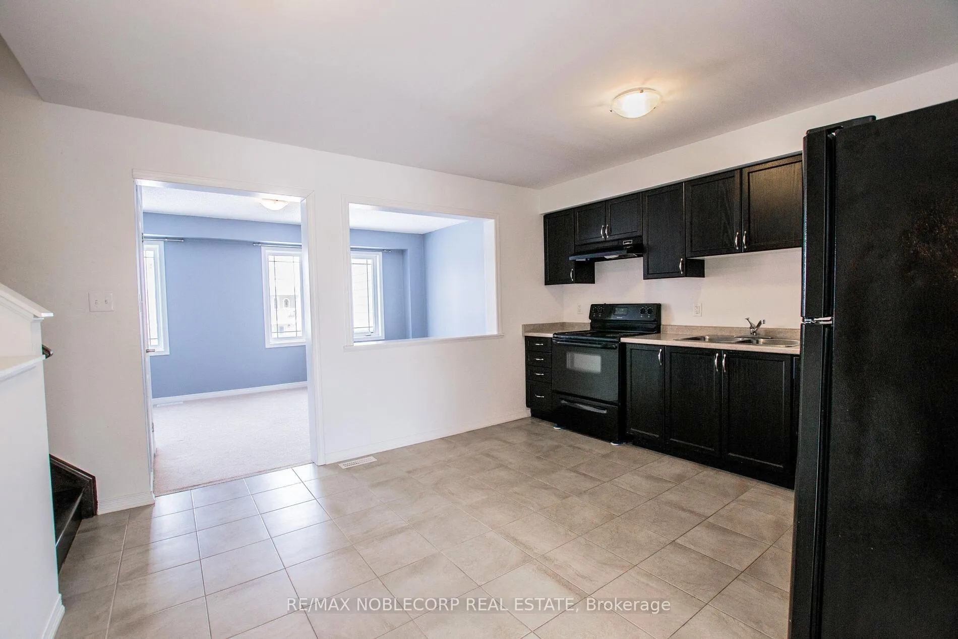 Photo 5 of 1287 Coleman Crescent, Innisfil, Alcona — HOMEH