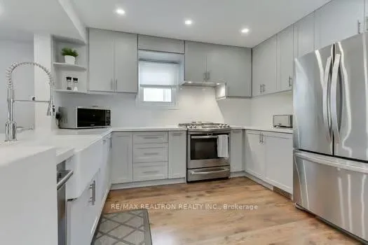 Photo 10 of 64 Durie Lane, Markham, Aileen-Willowbrook — HOMEH