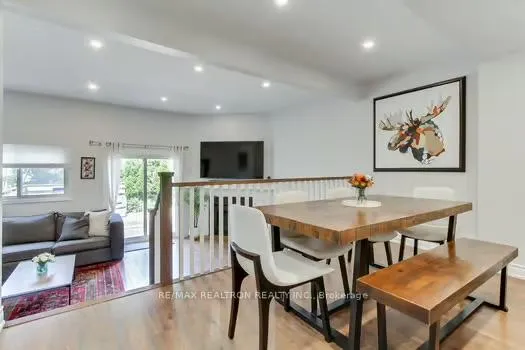 Photo 17 of 64 Durie Lane, Markham, Aileen-Willowbrook — HOMEH