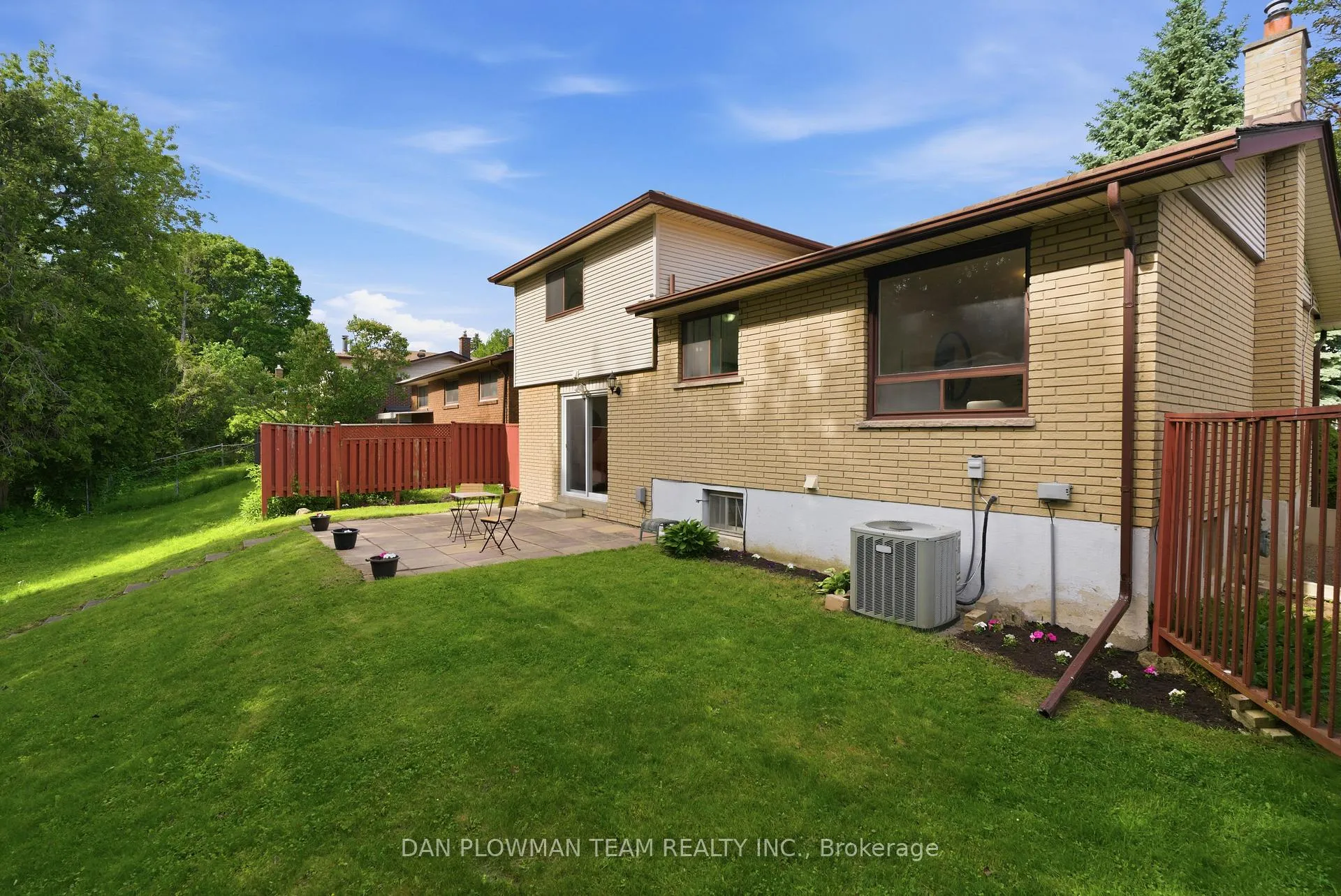 Photo 39 of 410 Dianne Drive, Oshawa, Donevan — HOMEH