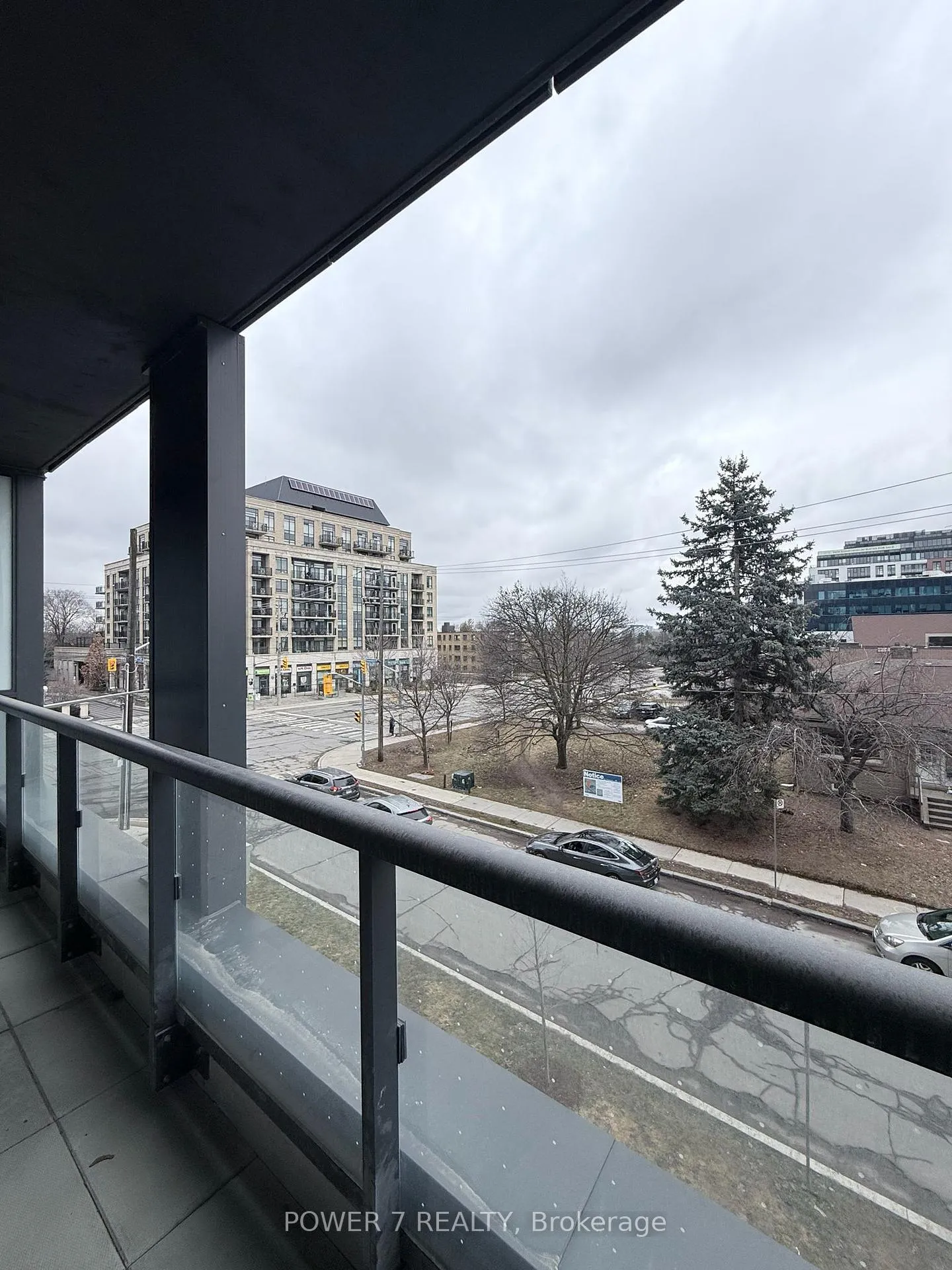 Photo 5 of Unit 222, 6 Greenbriar Road, North York, Bayview Village — HOMEH
