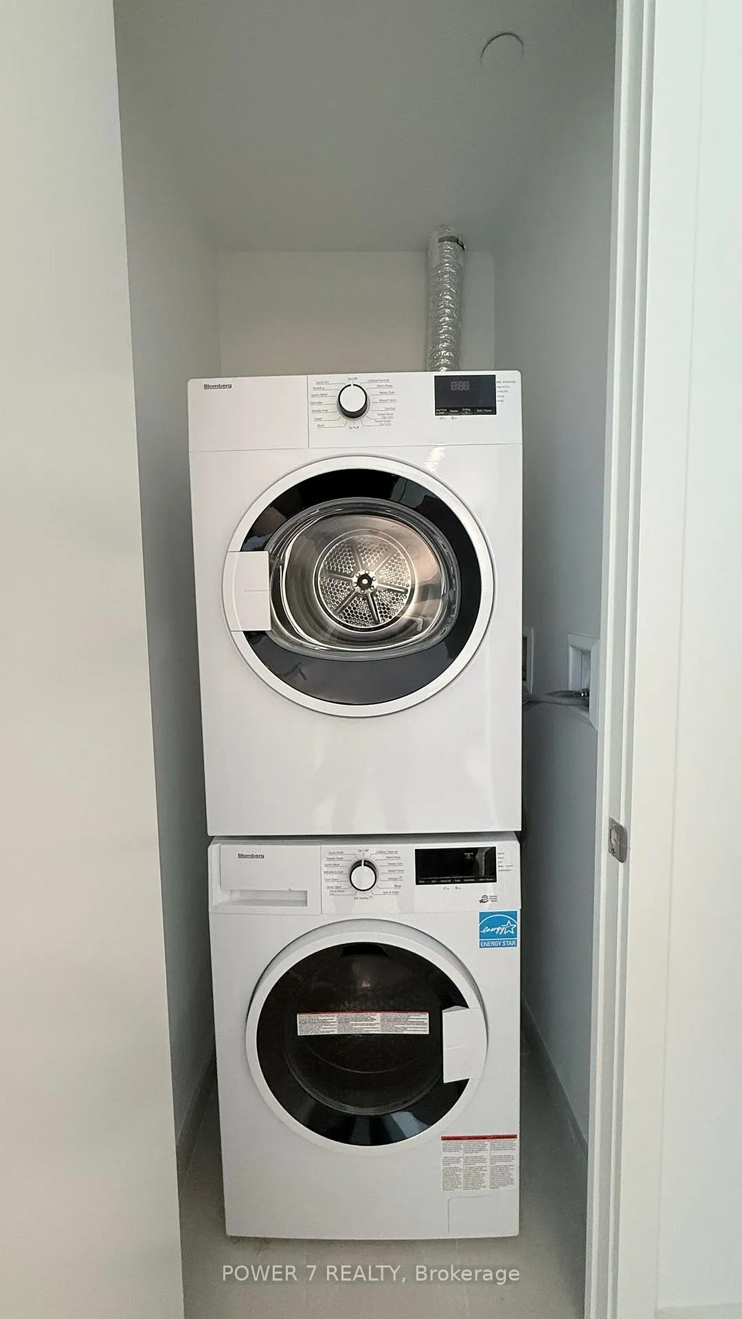 Photo 15 of Unit 222, 6 Greenbriar Road, North York, Bayview Village — HOMEH