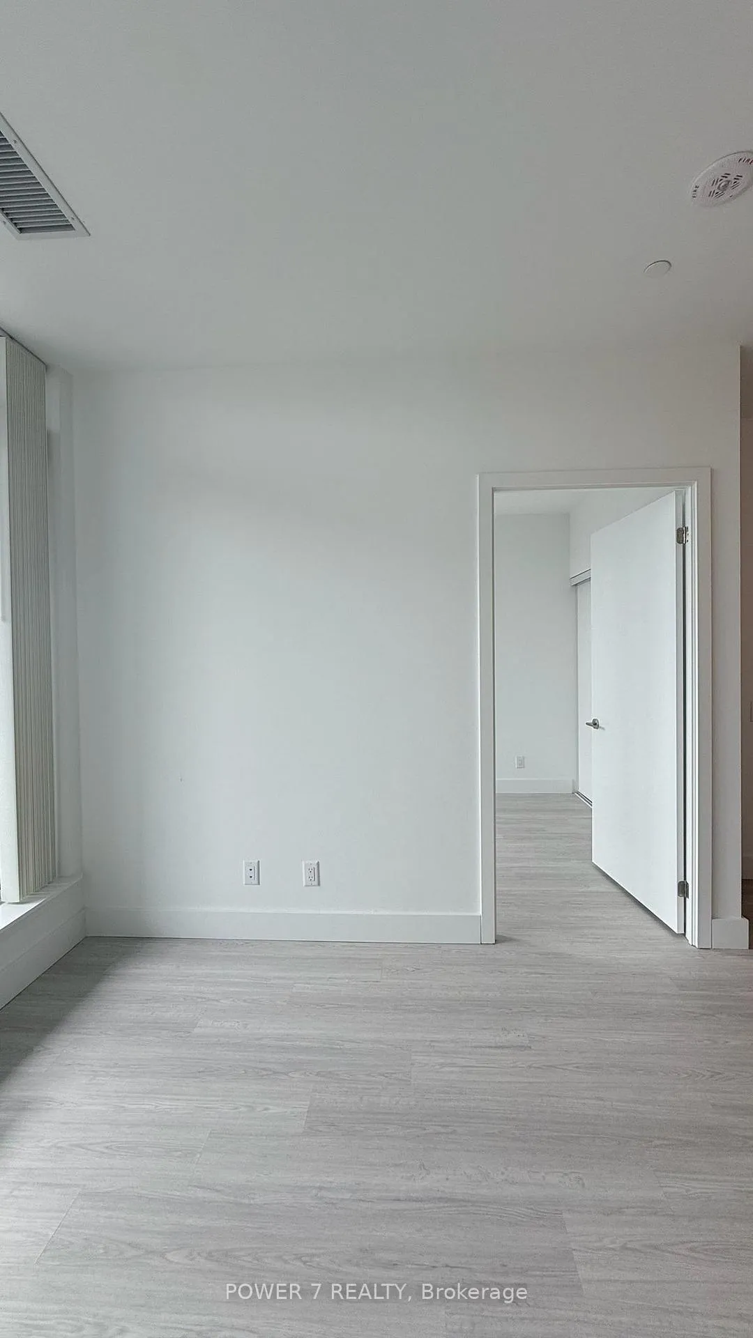 Photo 22 of Unit 222, 6 Greenbriar Road, North York, Bayview Village — HOMEH