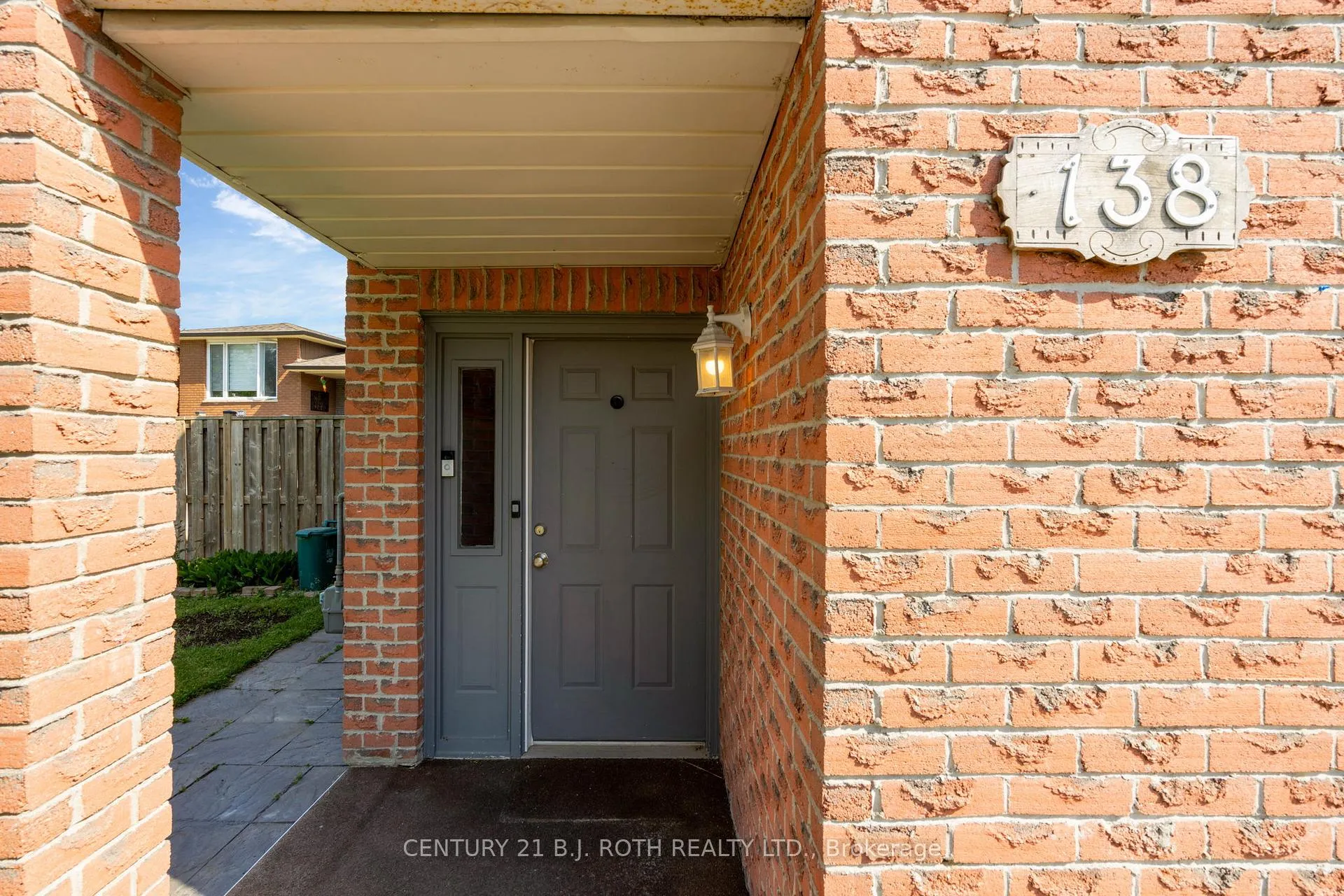 Photo 3 of 138 Tupper Street W, New Tecumseth, Alliston — HOMEH