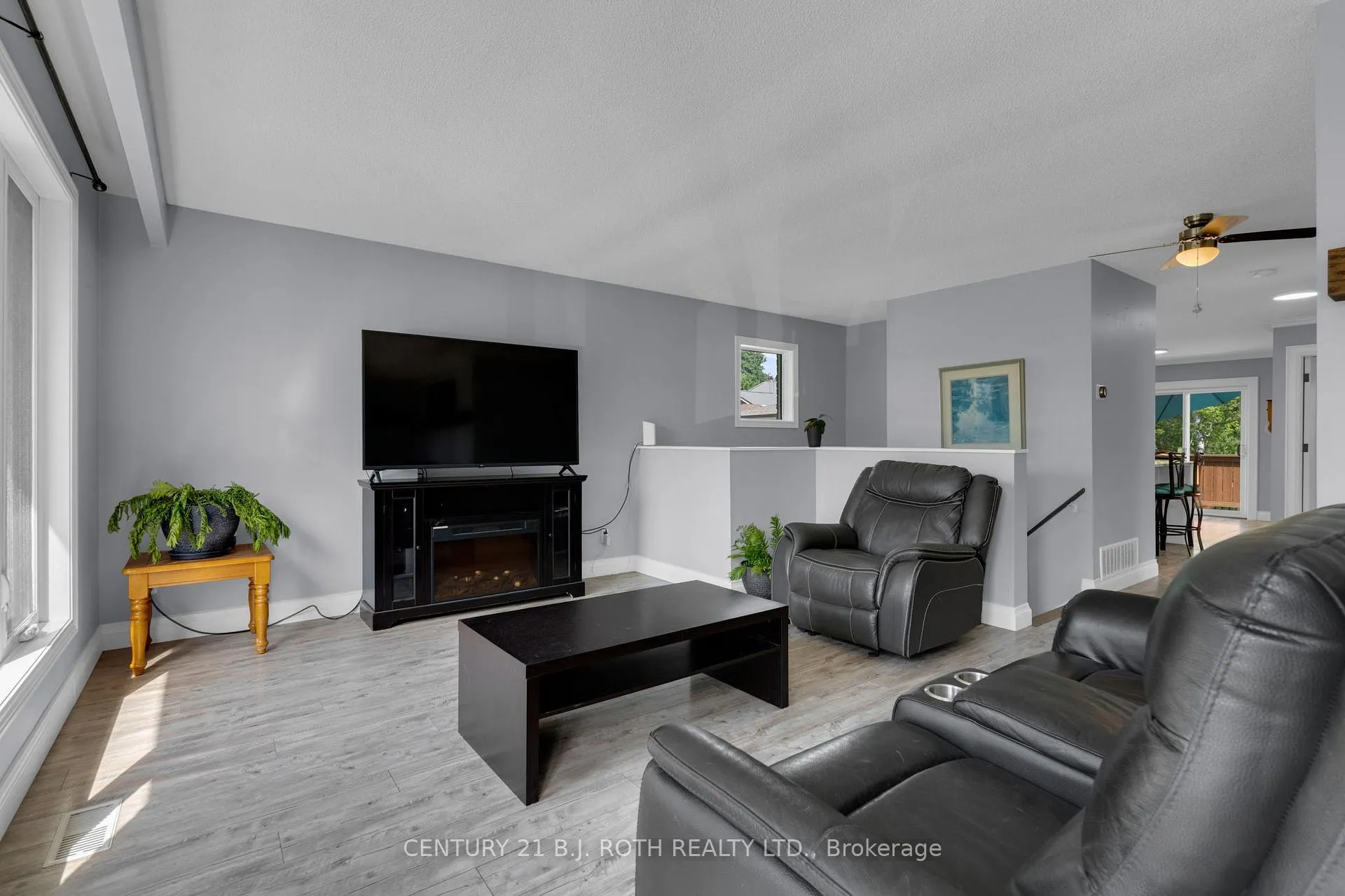 Photo 6 of 138 Tupper Street W, New Tecumseth, Alliston — HOMEH
