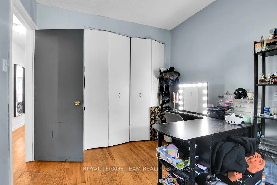Photo 12 of 2383 Walkley Road, Ottawa, Hawthorne Meadows — HOMEH