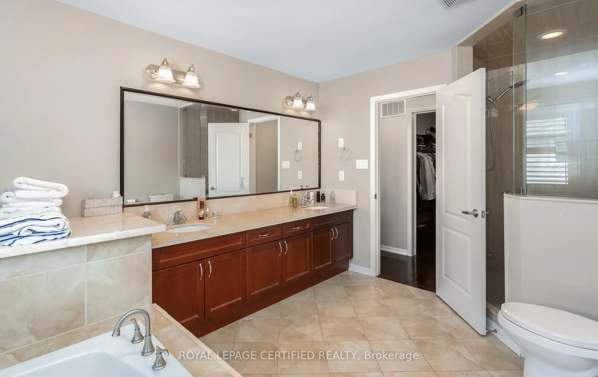 Photo 31 of 311 Cochrane Terrace, Milton, Willmott — HOMEH