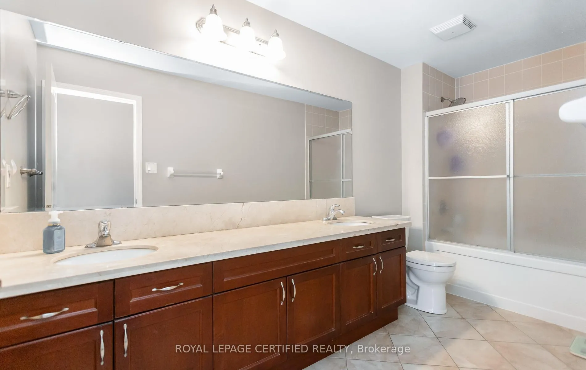 Photo 36 of 311 Cochrane Terrace, Milton, Willmott — HOMEH