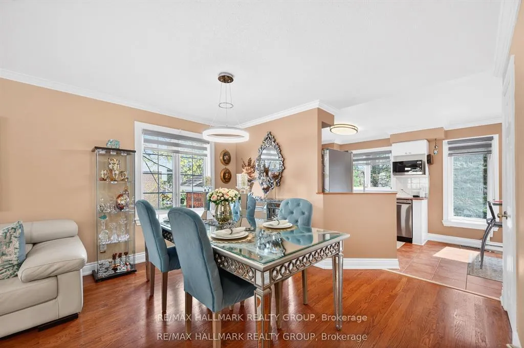 Photo 9 of 82 Briston Private, Ottawa, Hunt Club Park — HOMEH