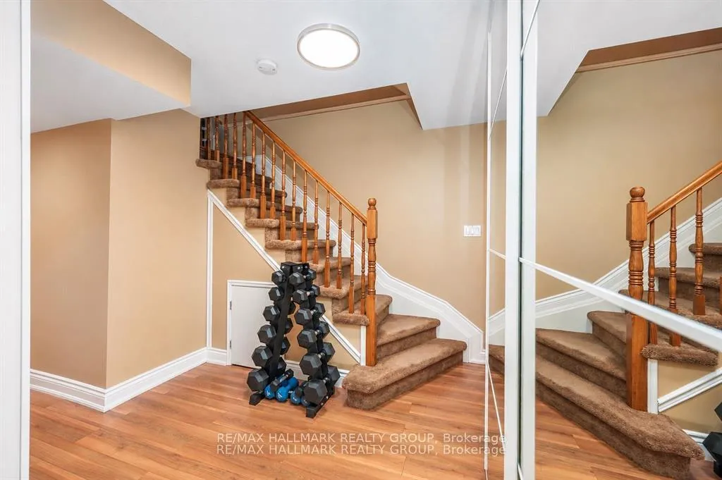Photo 21 of 82 Briston Private, Ottawa, Hunt Club Park — HOMEH