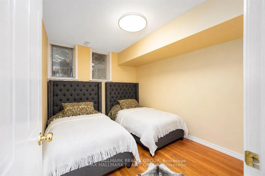 Photo 34 of 82 Briston Private, Ottawa, Hunt Club Park — HOMEH
