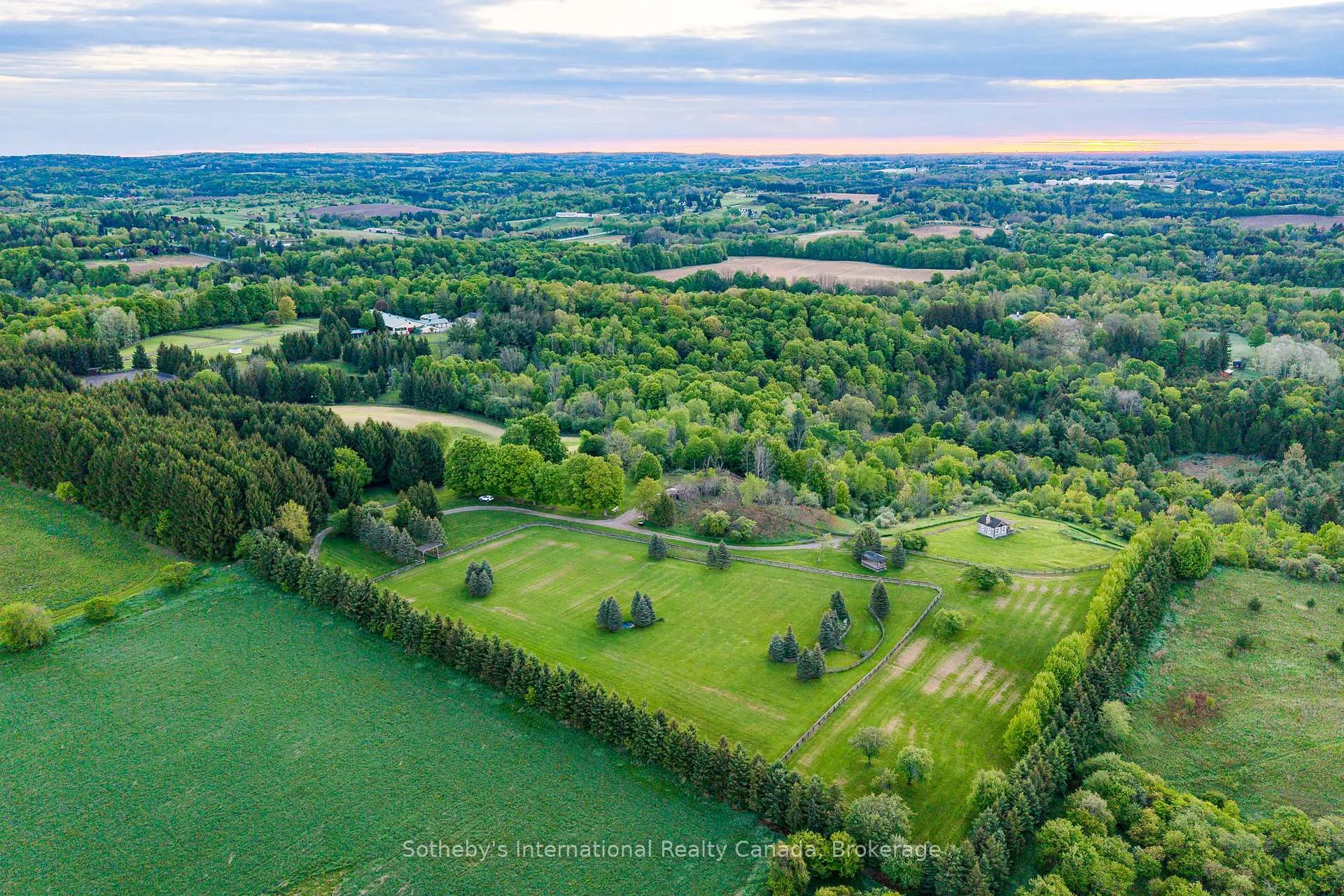 Photo 5 of 12800 8th Concession, King, Nobleton — HOMEH