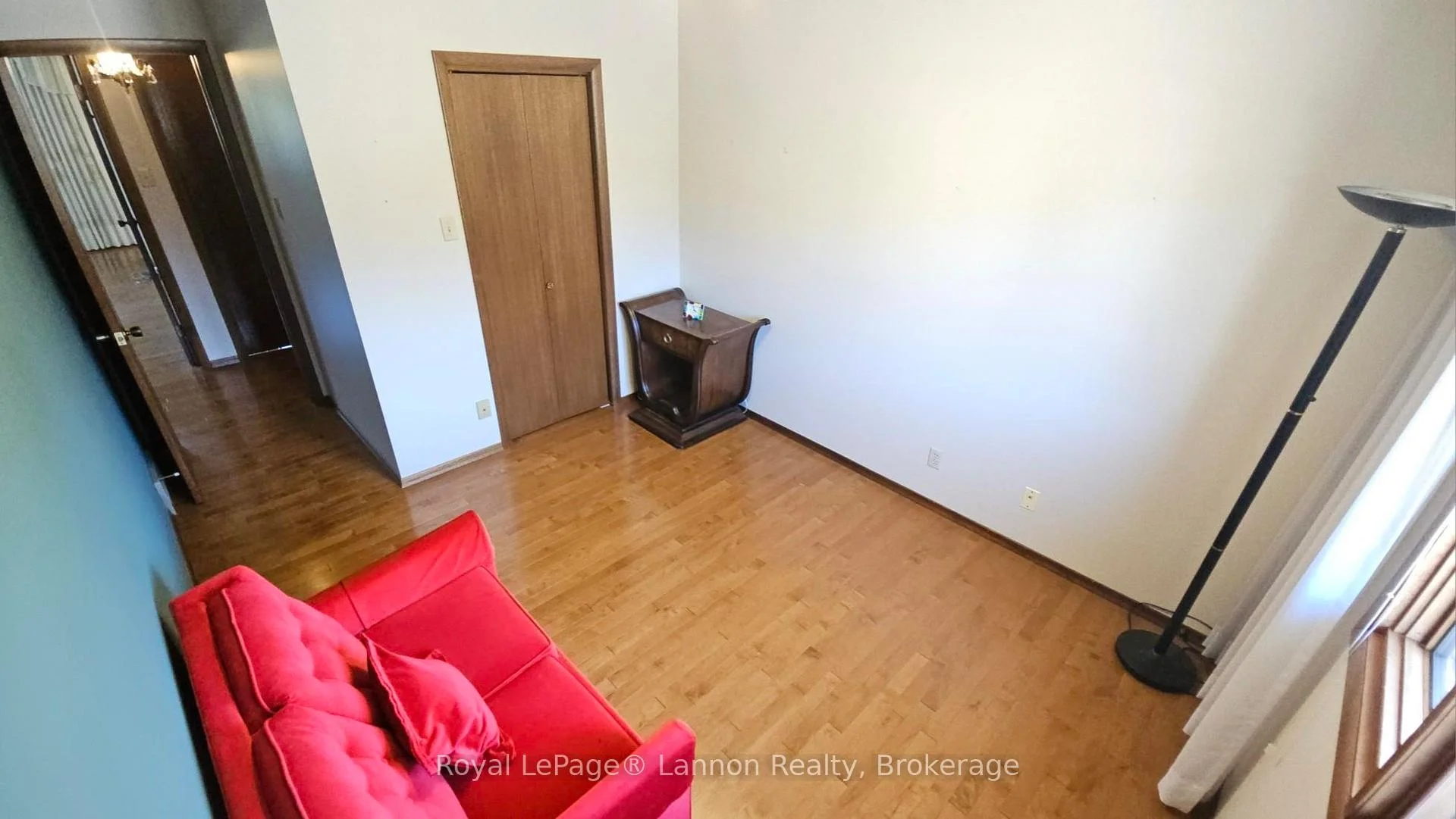 Photo 37 of 149 Masters Street, Thunder Bay, John Street North — HOMEH