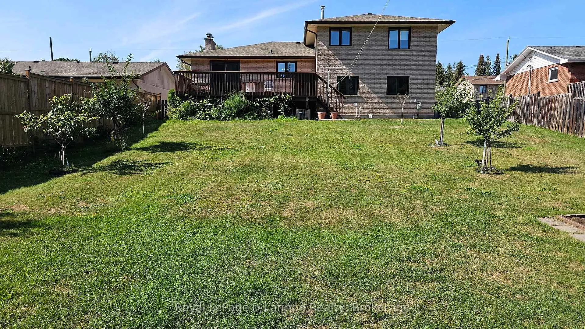 Photo 45 of 149 Masters Street, Thunder Bay, John Street North — HOMEH
