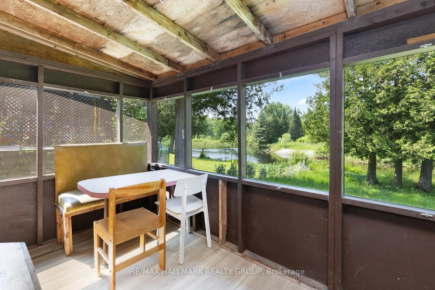 Photo 10 of 115 Clyde Lane, Lanark Highlands, Lanark Highlands (Lanark) Twp — HOMEH