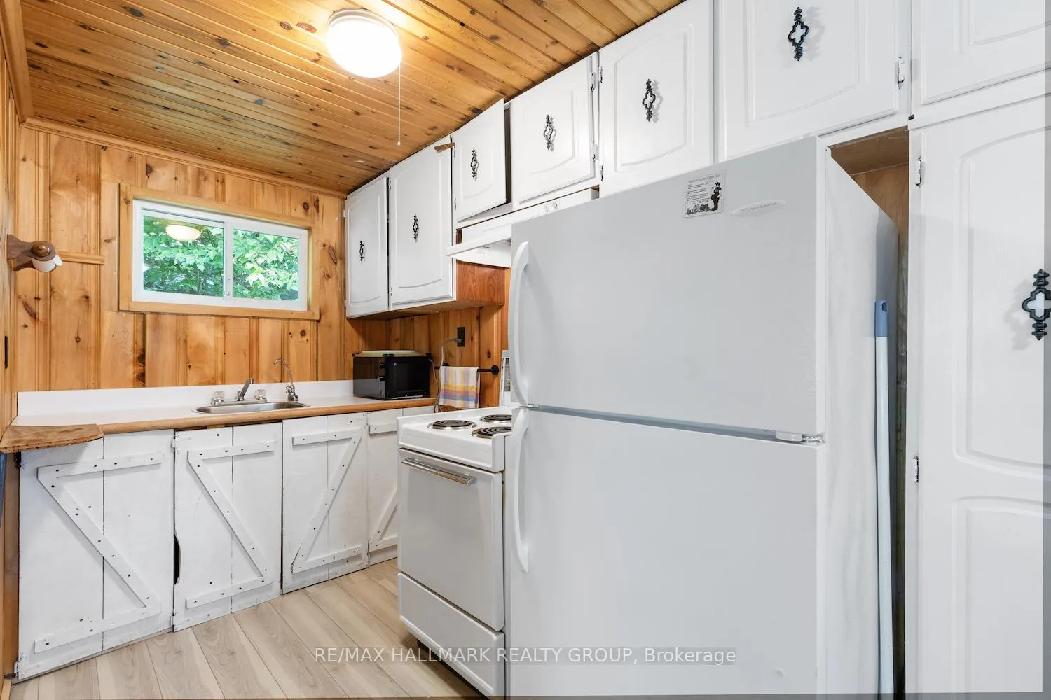 Photo 19 of 115 Clyde Lane, Lanark Highlands, Lanark Highlands (Lanark) Twp — HOMEH