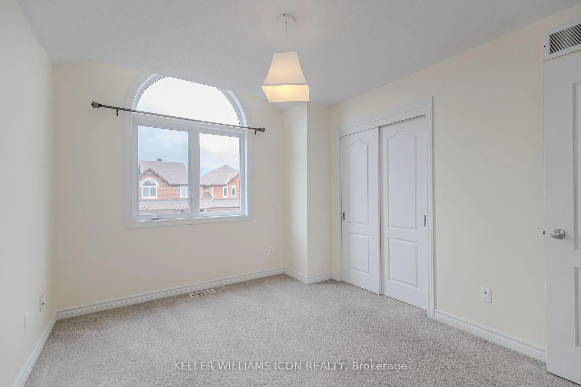 Photo 30 of 905 Whiteford Way, Ottawa, Kanata - Emerald Meadows/Trailwest — HOMEH