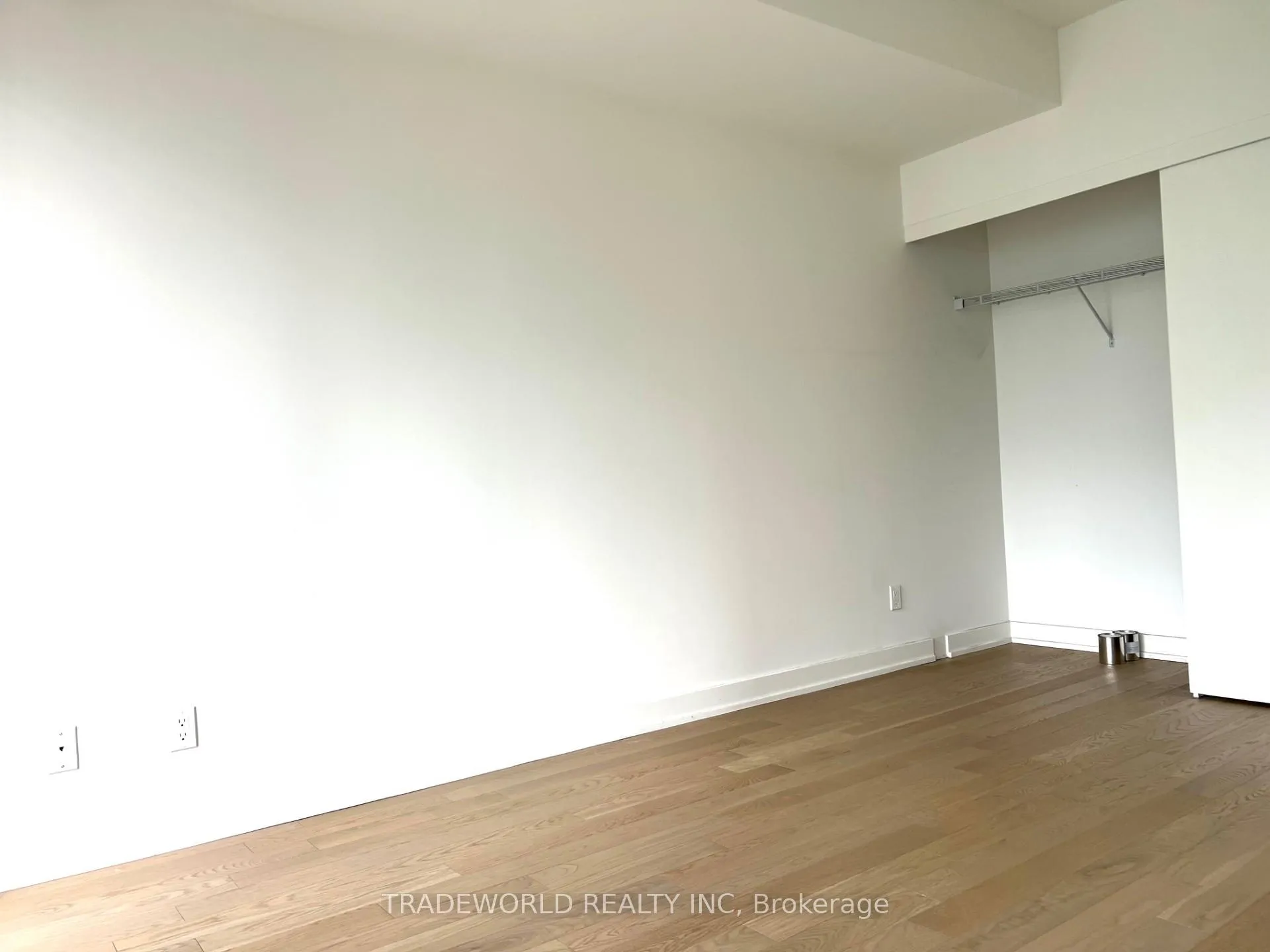 Photo 6 of Unit 2307, 25 Richmond Street E, Toronto, Church-Yonge Corridor — HOMEH