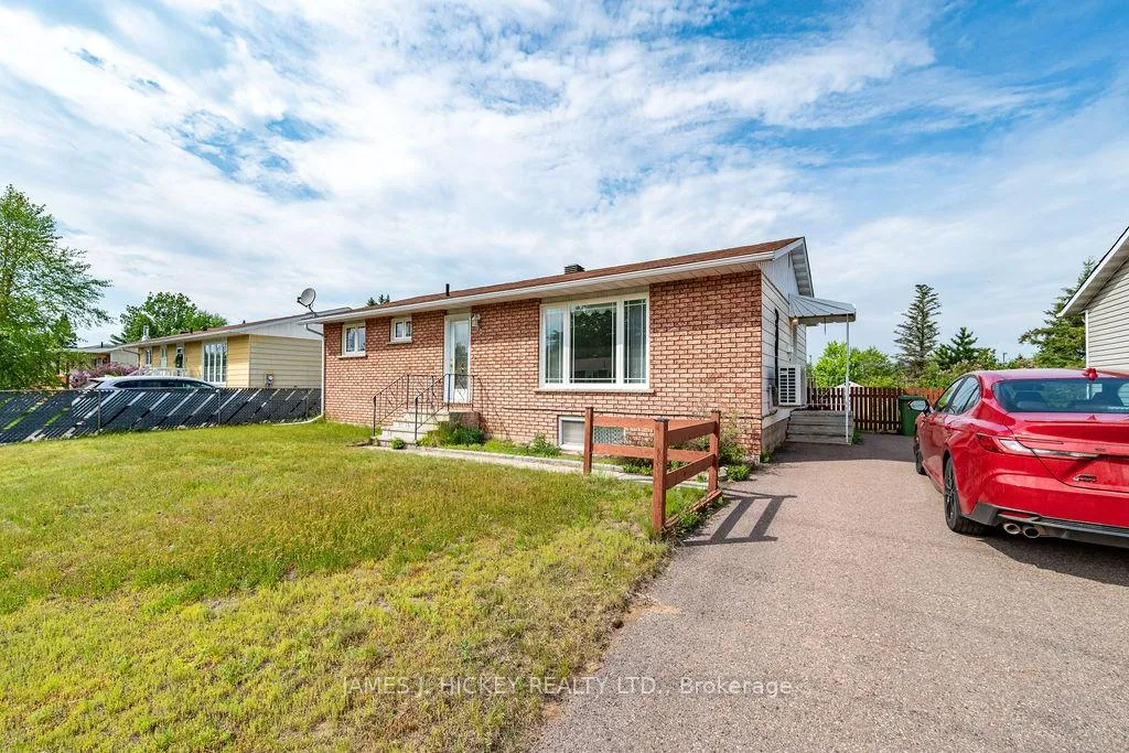 Photo 1 of 72 Herman Street, Petawawa — HOMEH