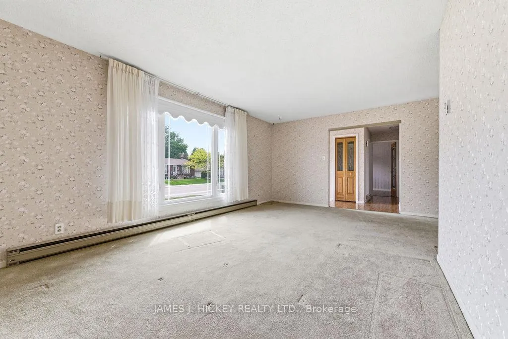 Photo 14 of 72 Herman Street, Petawawa — HOMEH