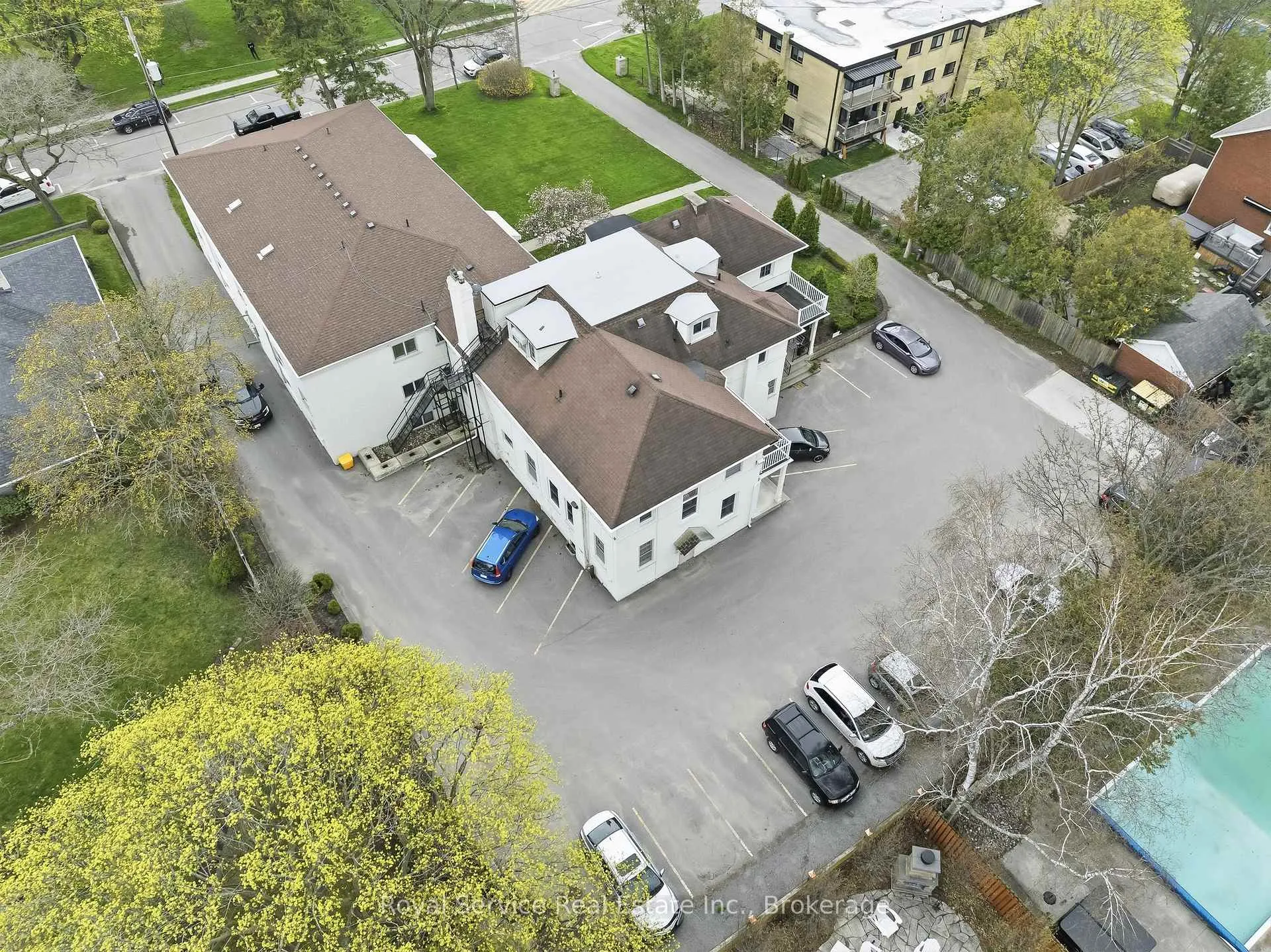 Photo 3 of Unit 19, 118 Perry Street, Cobourg — HOMEH