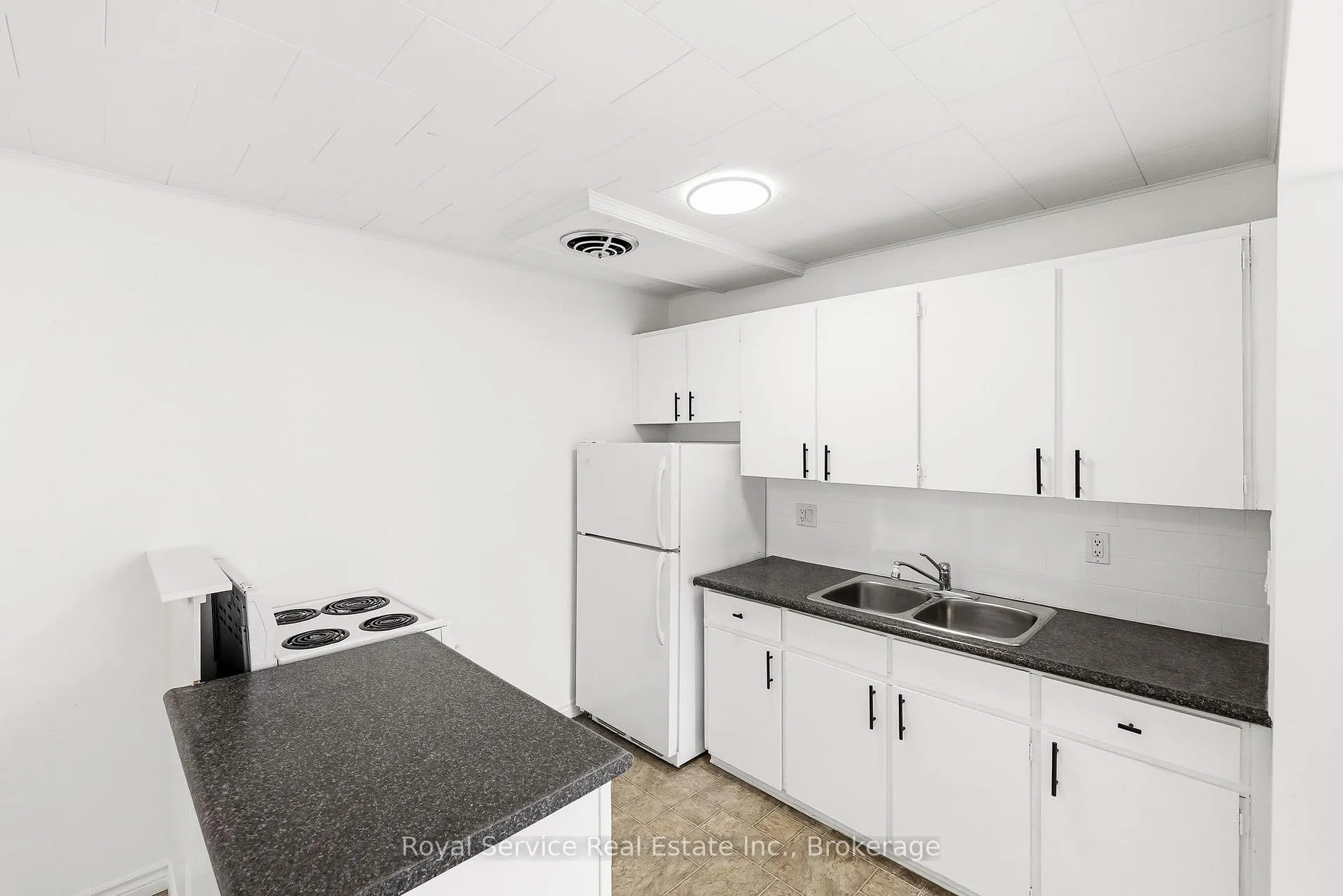 Photo 17 of Unit 19, 118 Perry Street, Cobourg — HOMEH