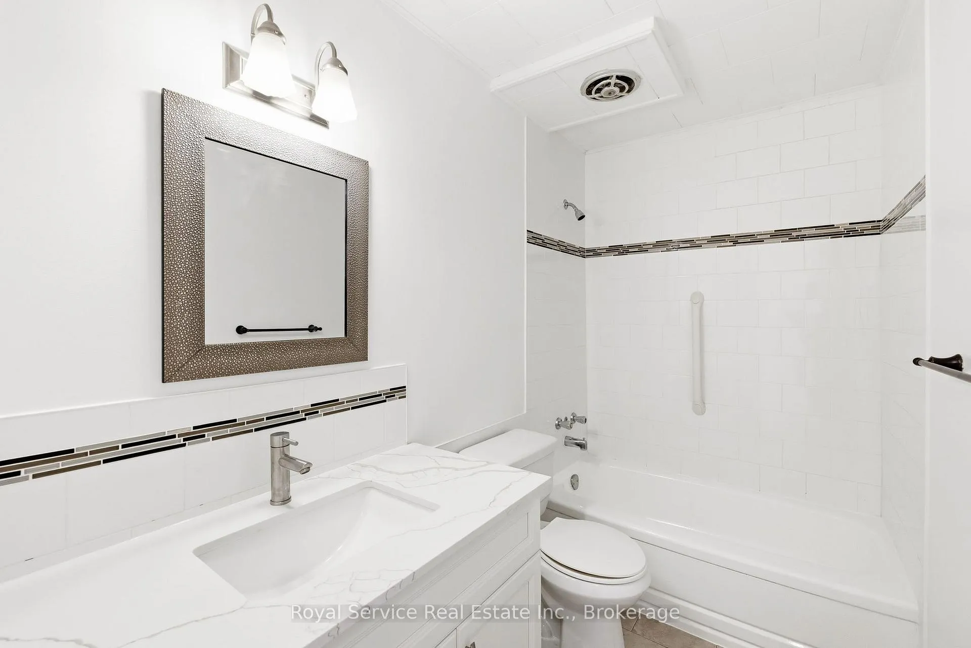 Photo 22 of Unit 19, 118 Perry Street, Cobourg — HOMEH
