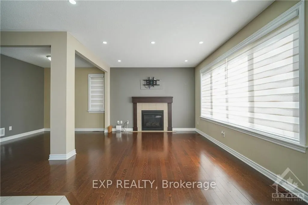 Photo 6 of 321 Percheron Way, Ottawa, Kanata - Emerald Meadows/Trailwest — HOMEH