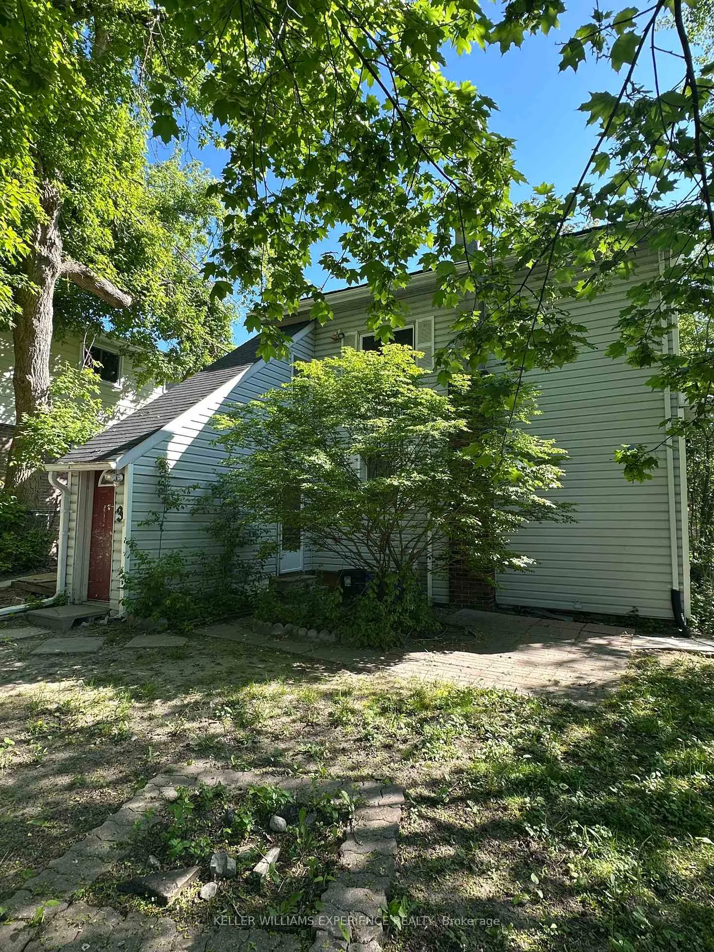 Photo 6 of 116 Maple Avenue, Barrie, Queen's Park — HOMEH