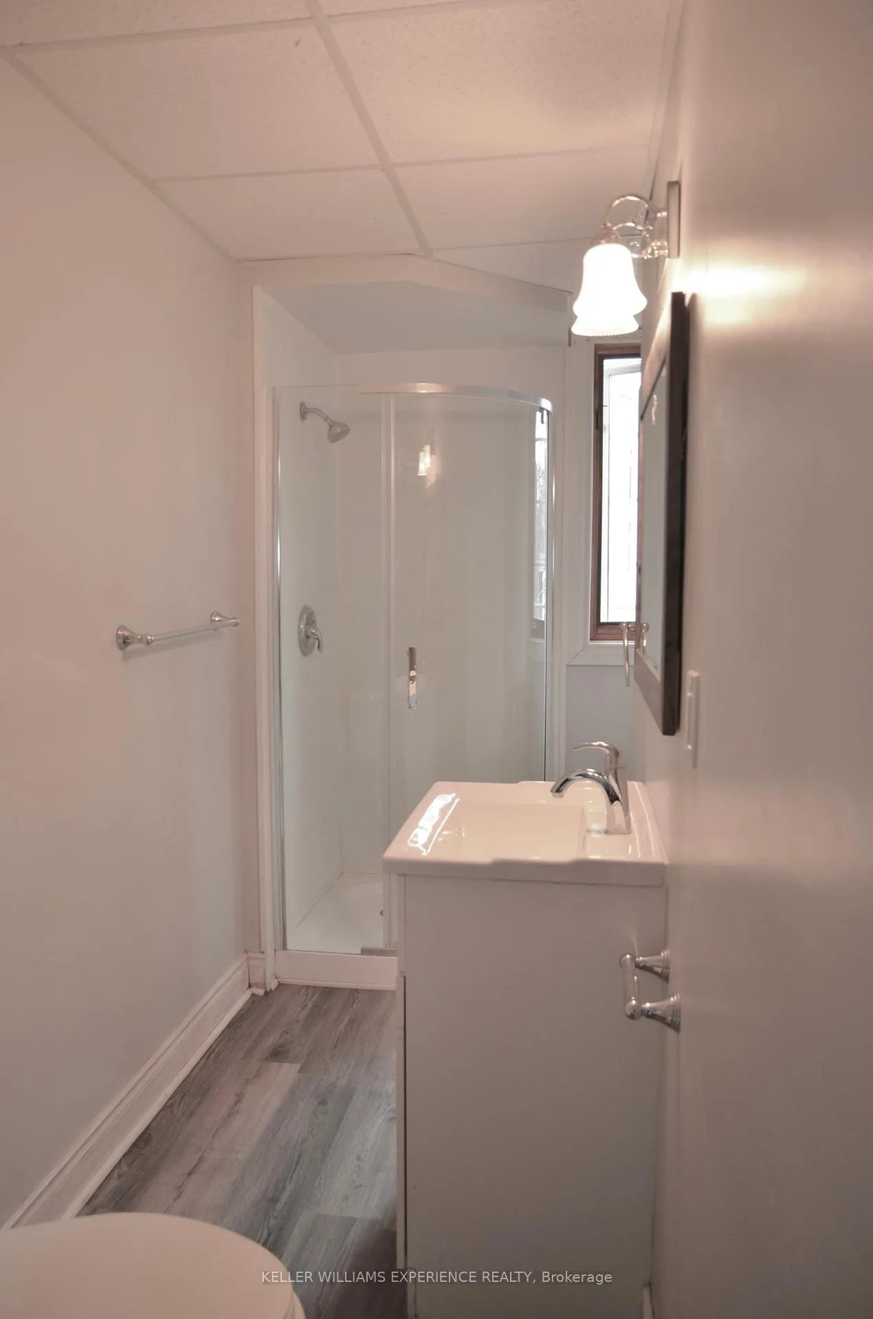 Photo 19 of 116 Maple Avenue, Barrie, Queen's Park — HOMEH