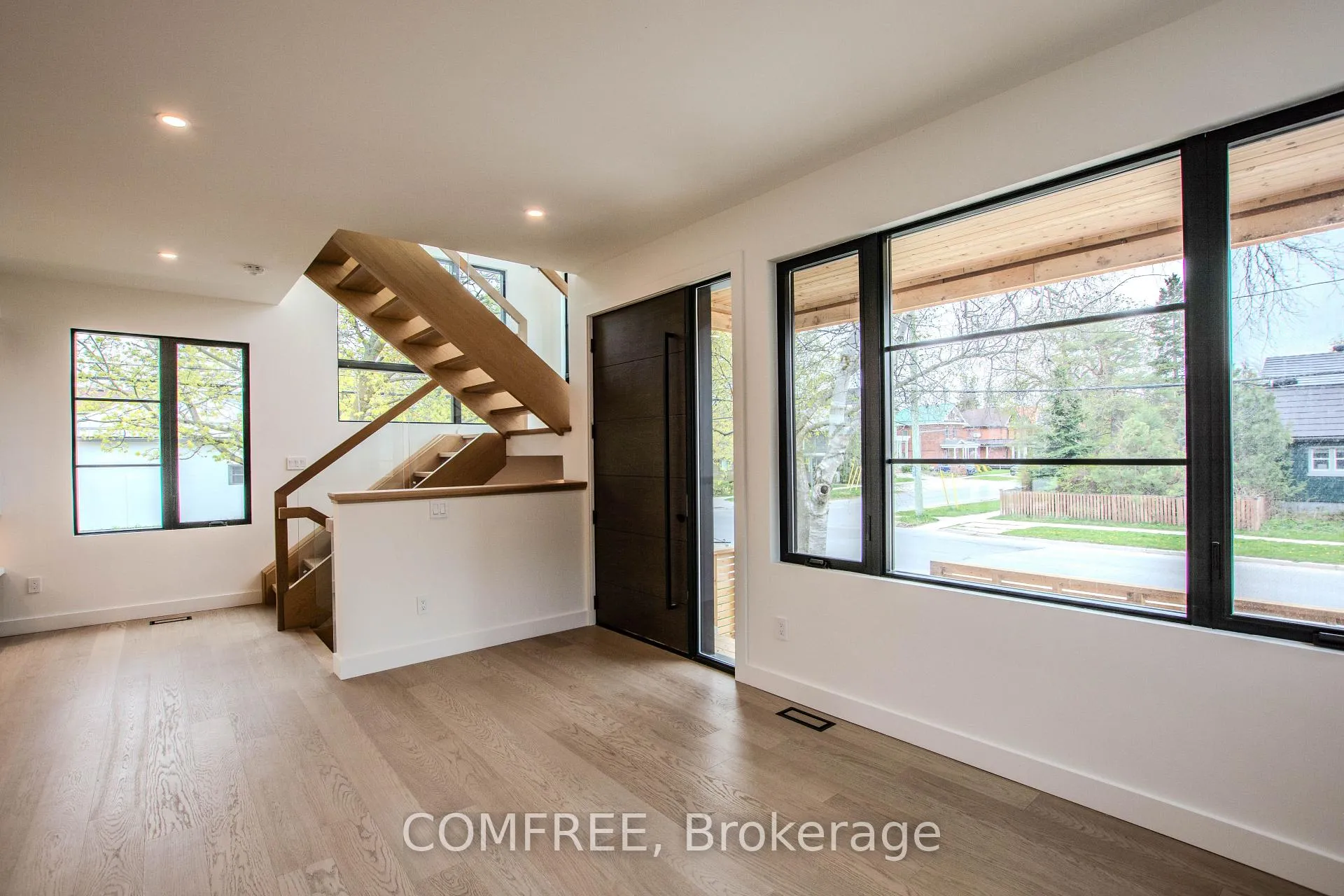 Photo 5 of 169 Second Street, Collingwood — HOMEH
