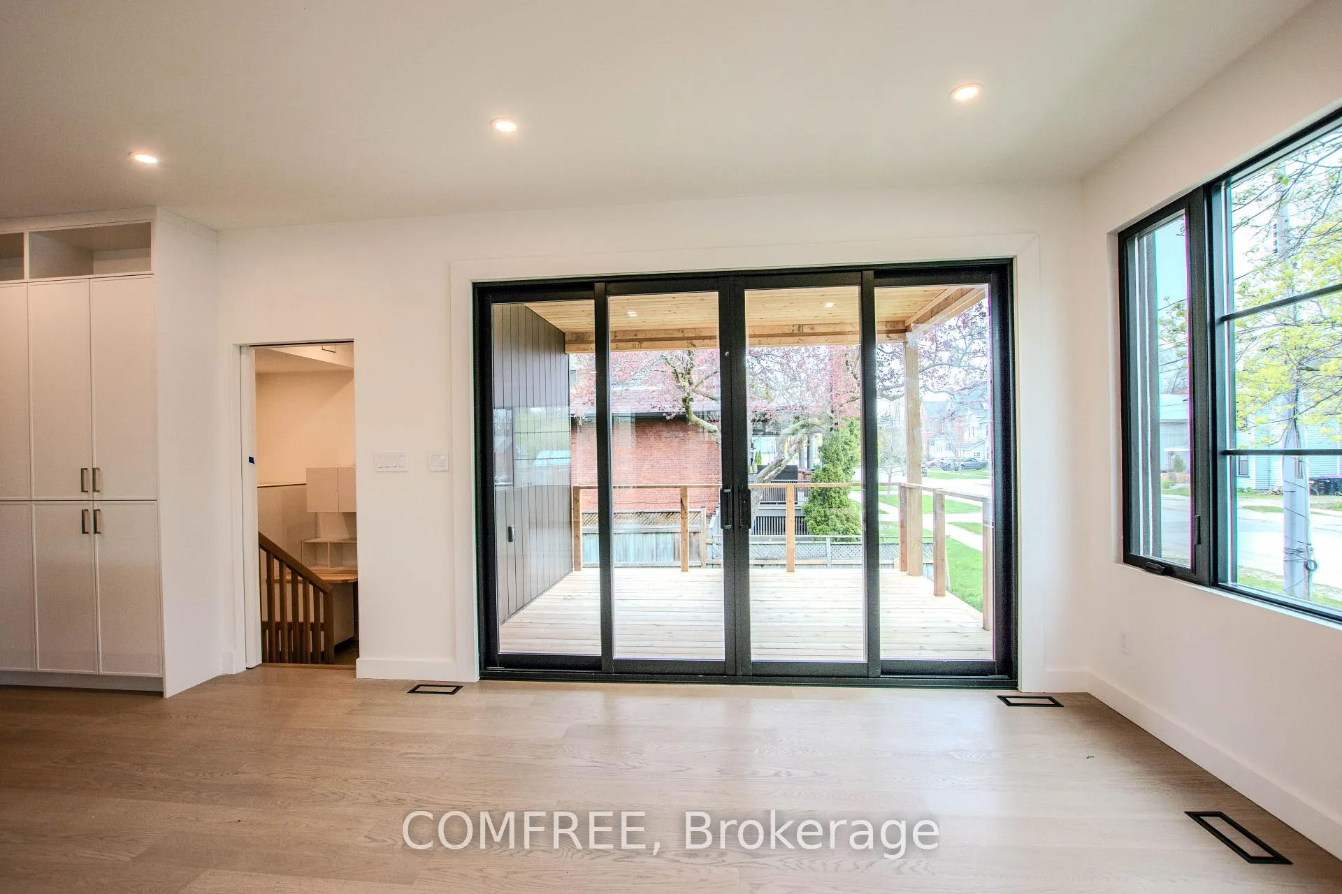 Photo 9 of 169 Second Street, Collingwood — HOMEH