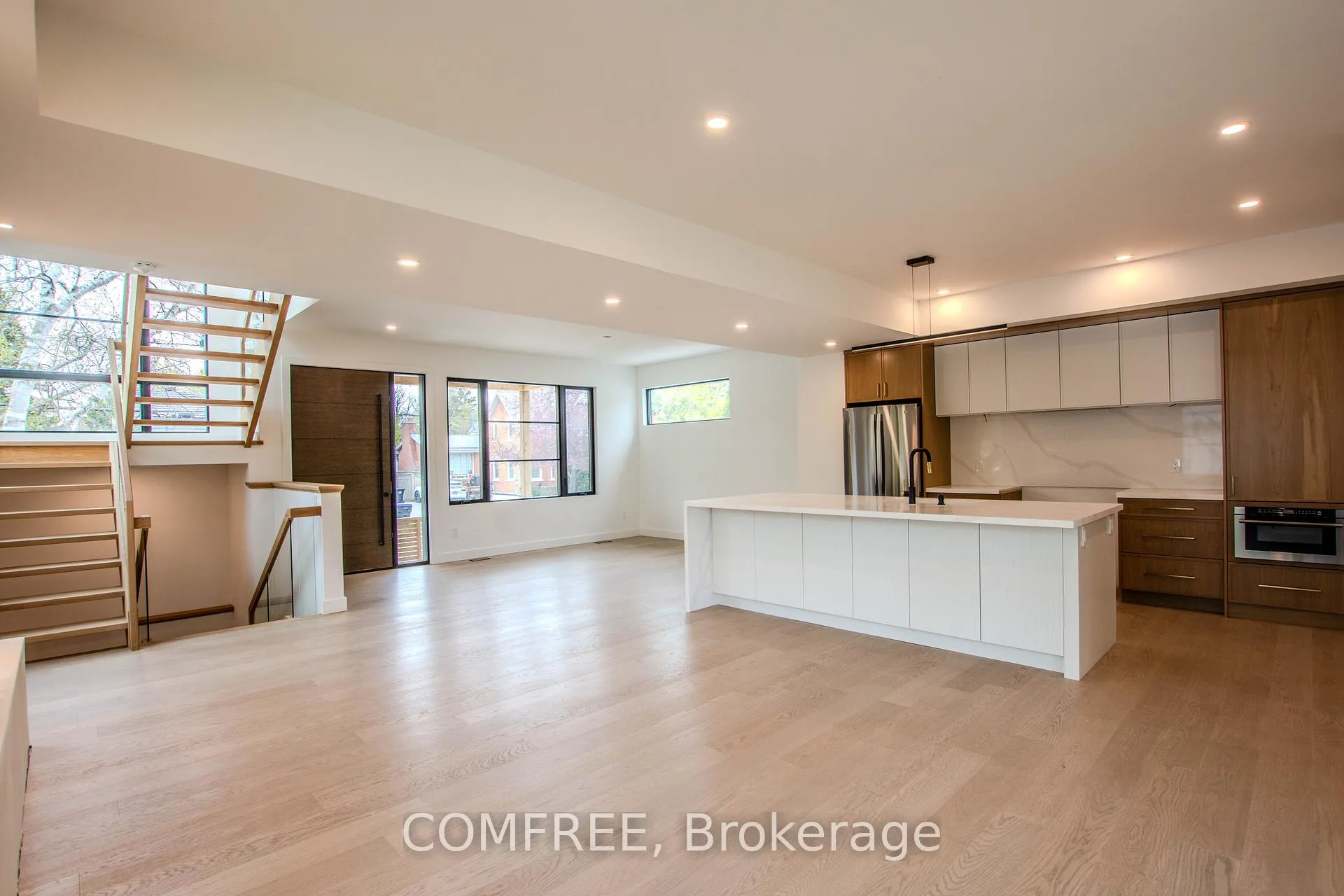Photo 12 of 169 Second Street, Collingwood — HOMEH