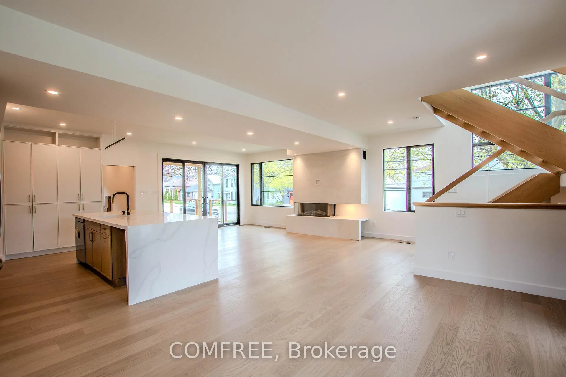 Photo 14 of 169 Second Street, Collingwood — HOMEH