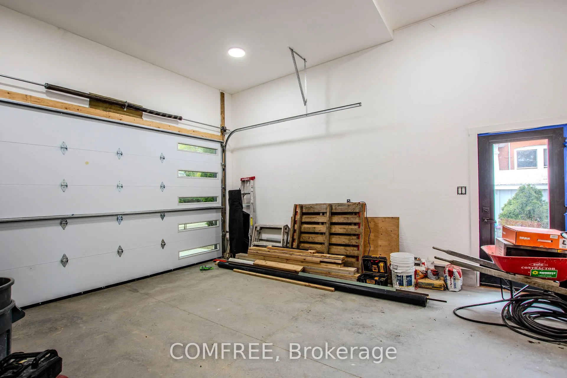 Photo 18 of 169 Second Street, Collingwood — HOMEH