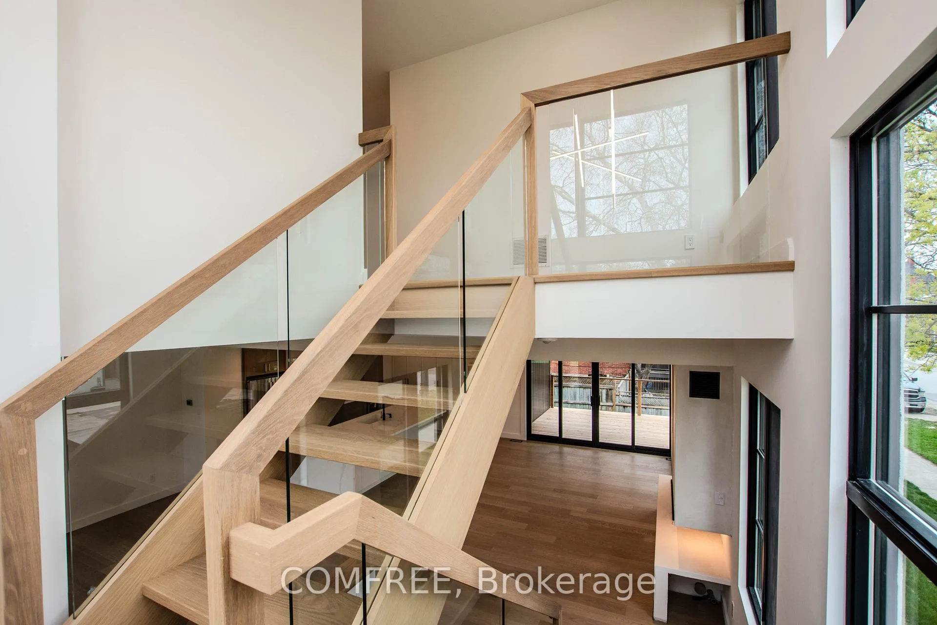 Photo 20 of 169 Second Street, Collingwood — HOMEH