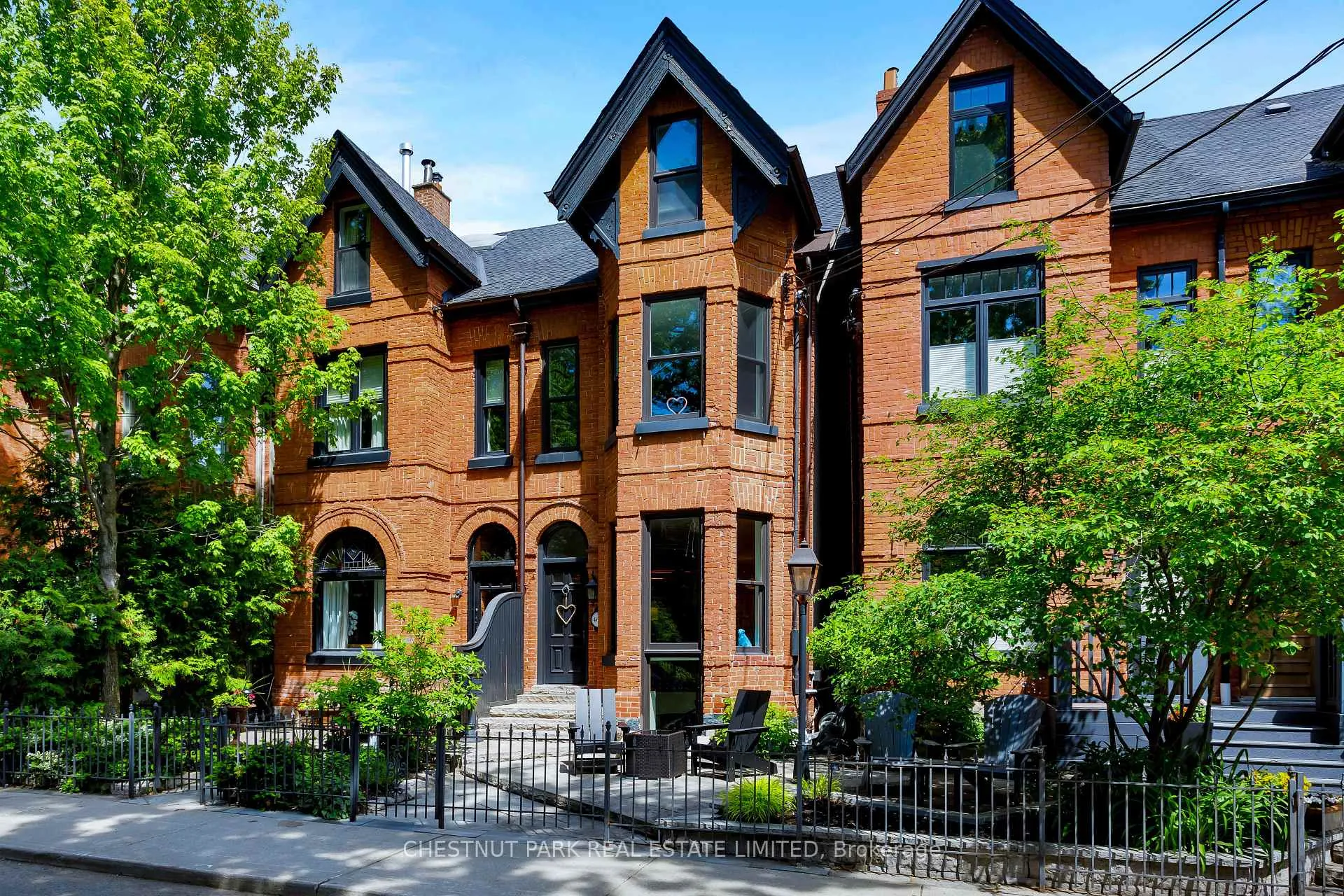 Photo 2 of 466 Wellesley Street E, Toronto, Cabbagetown-South St. James Town — HOMEH