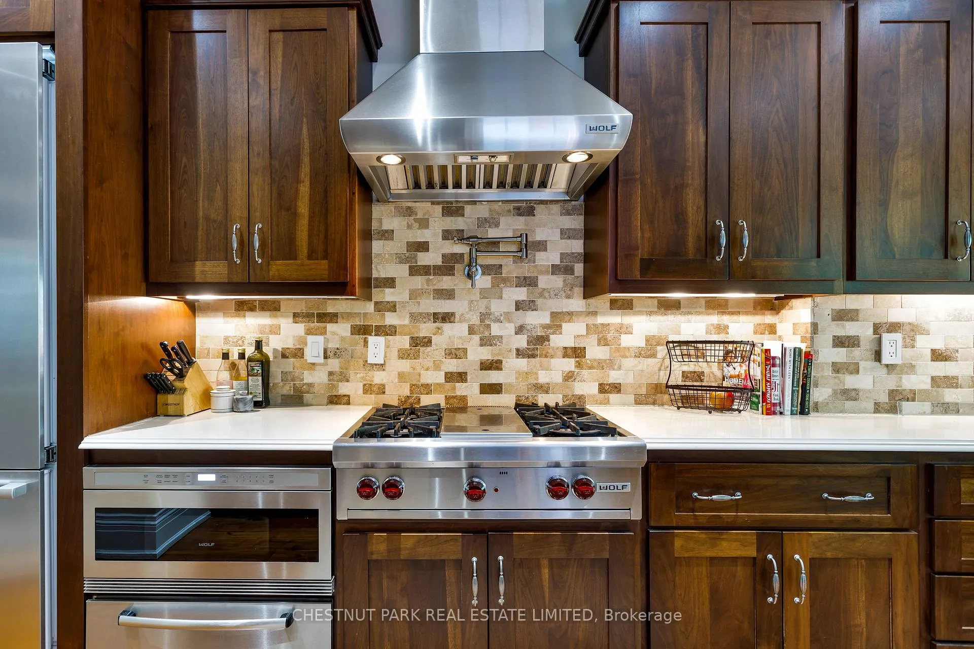 Photo 12 of 466 Wellesley Street E, Toronto, Cabbagetown-South St. James Town — HOMEH