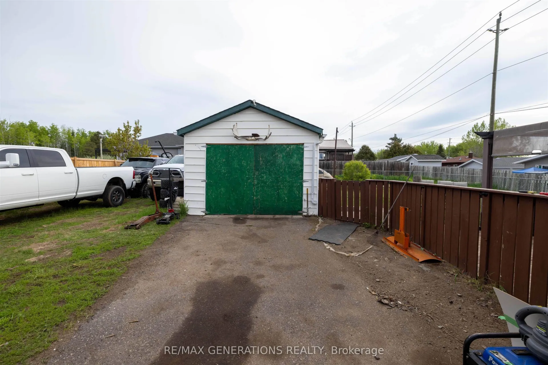 Photo 14 of 10 Velva Avenue, Thunder Bay, Shuniah — HOMEH