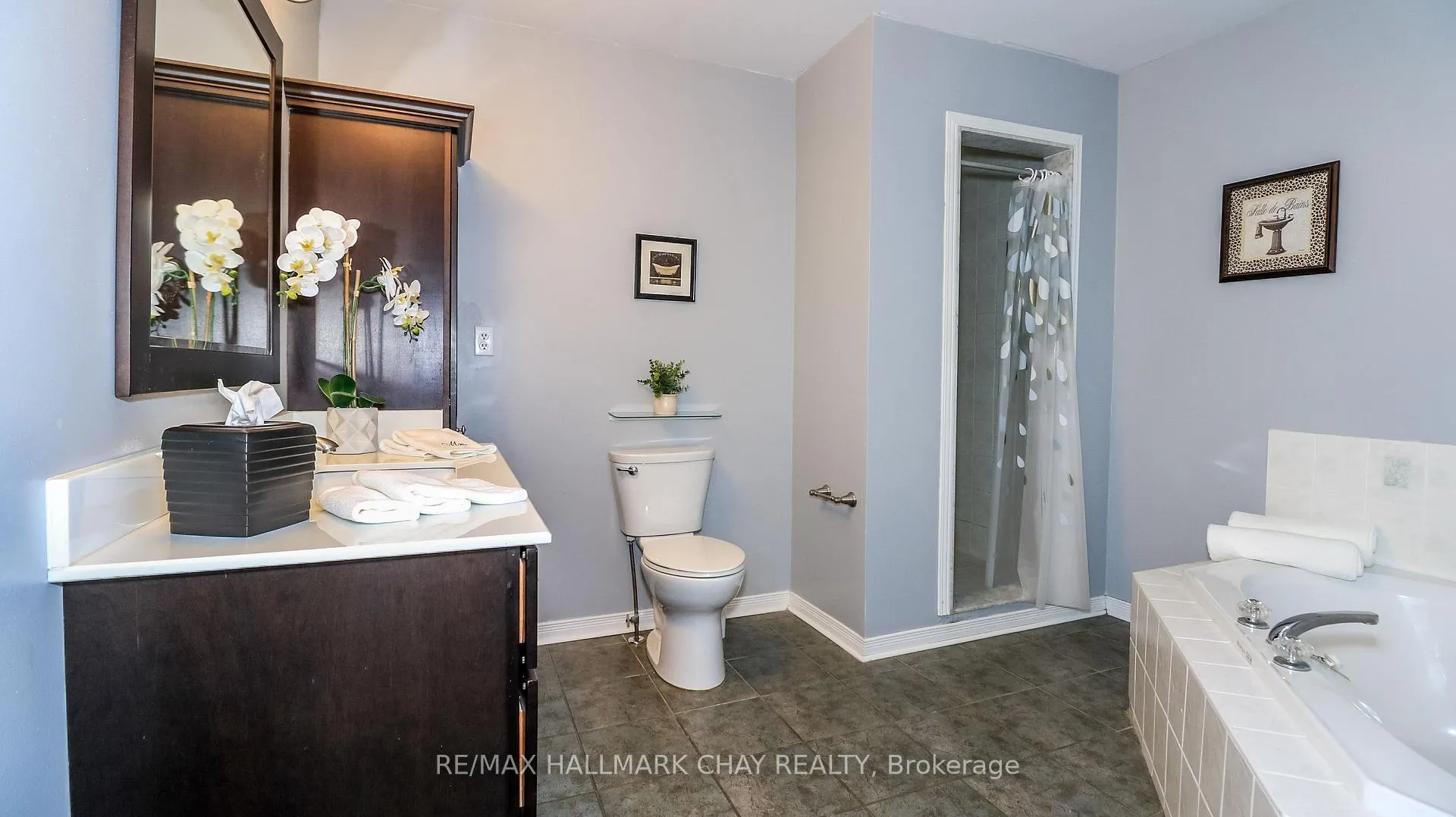 Photo 14 of 305 Stanley Street, Barrie, East Bayfield — HOMEH