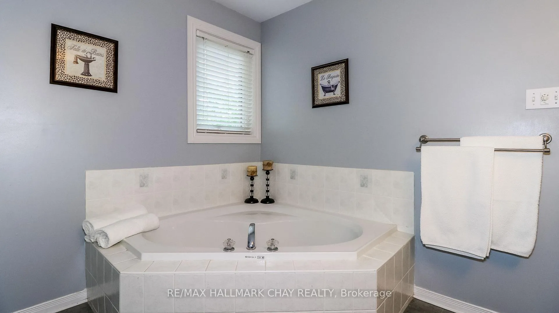 Photo 15 of 305 Stanley Street, Barrie, East Bayfield — HOMEH