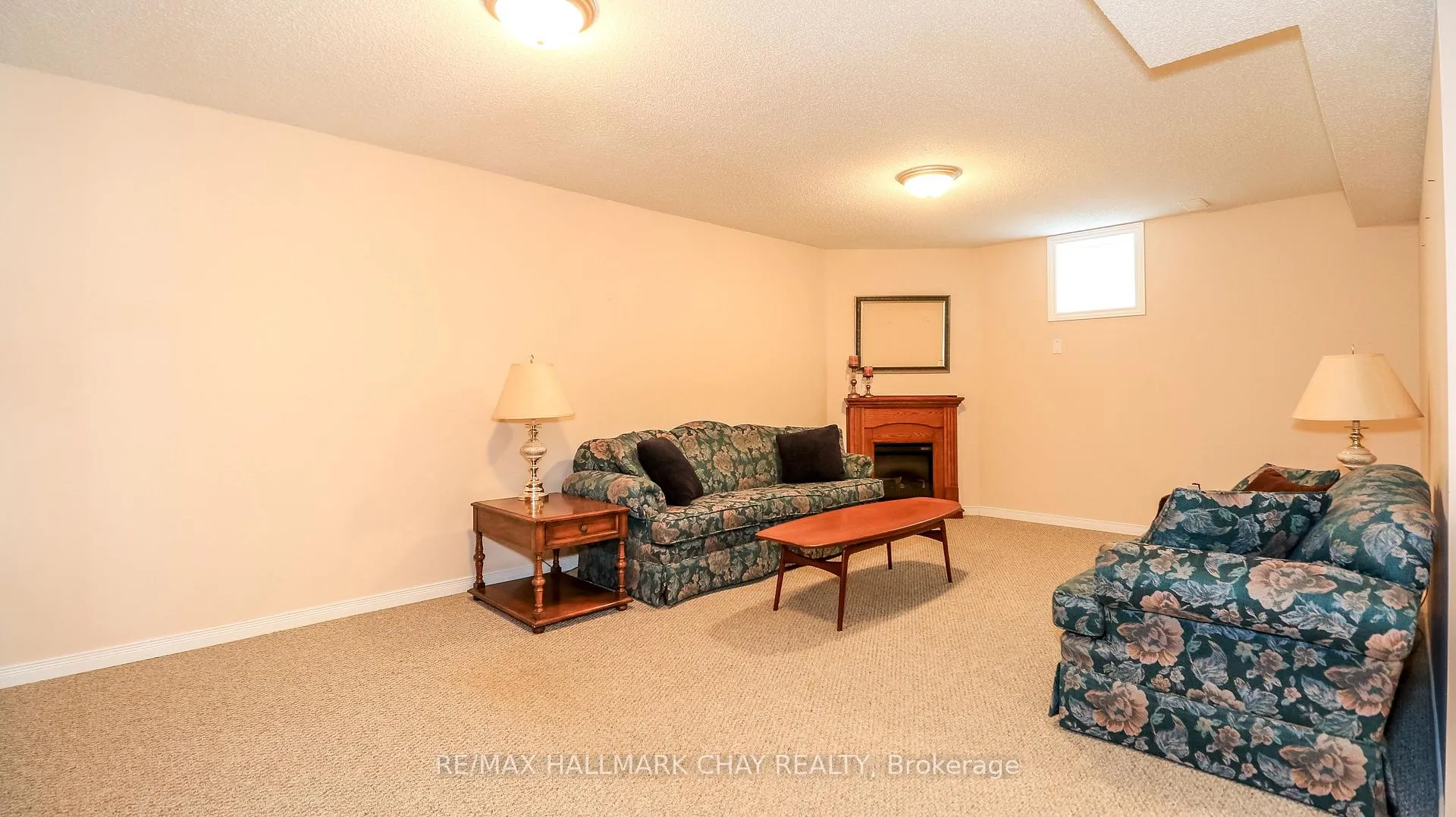 Photo 19 of 305 Stanley Street, Barrie, East Bayfield — HOMEH