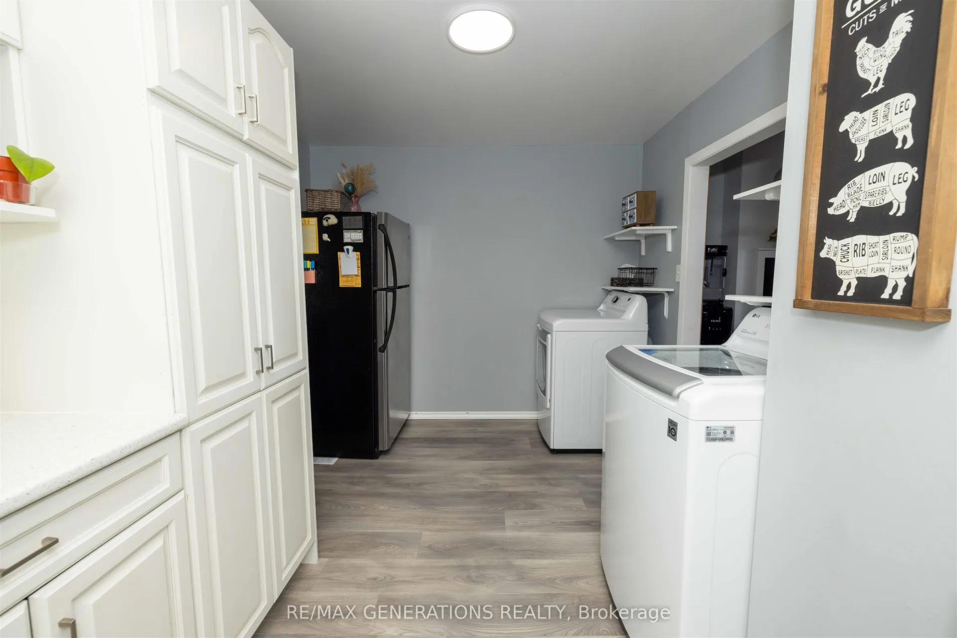 Photo 10 of 404 Amelia Street W, Thunder Bay, Westfort — HOMEH