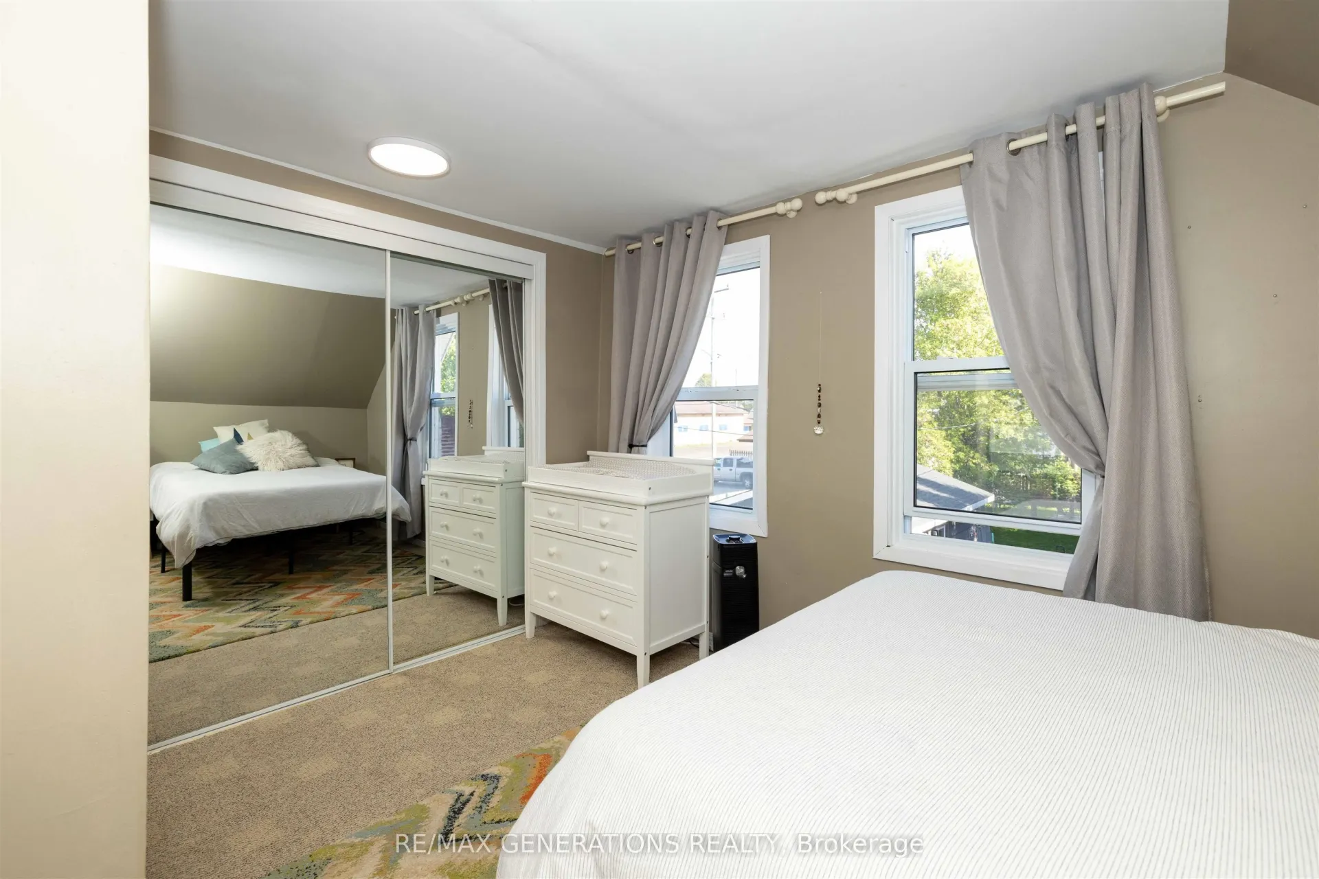 Photo 13 of 404 Amelia Street W, Thunder Bay, Westfort — HOMEH