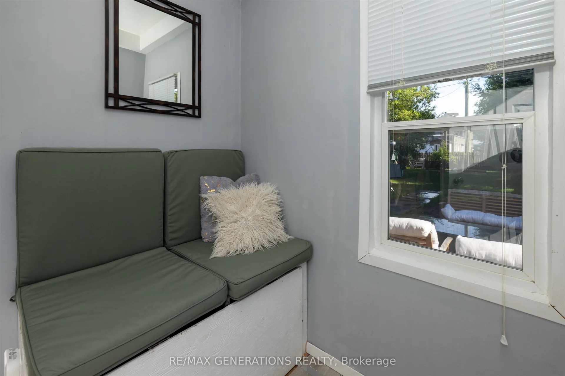 Photo 33 of 404 Amelia Street W, Thunder Bay, Westfort — HOMEH