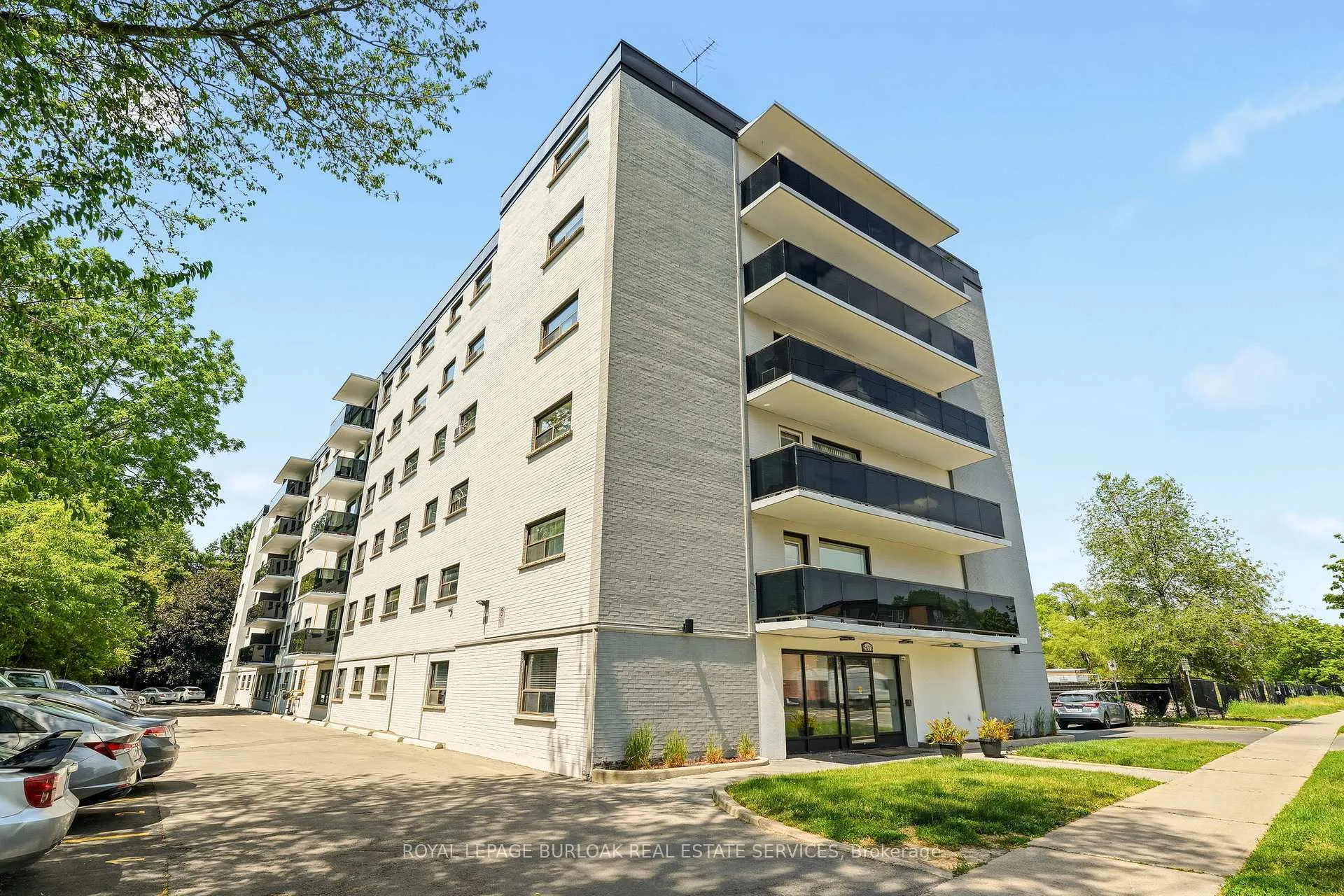 Front of Unit 201, 2411 New Street