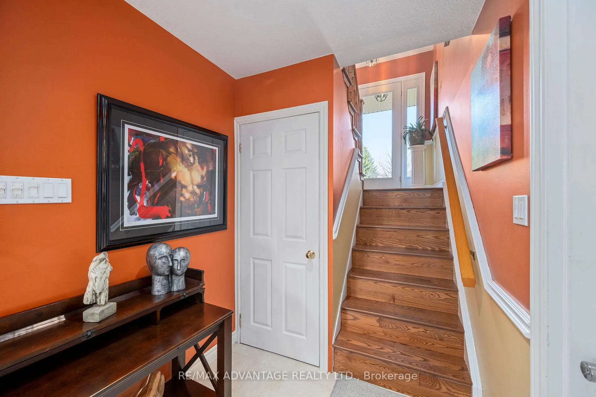 Photo 4 of 7 Mckay Street, Middlesex Centre, Poplar Hill — HOMEH