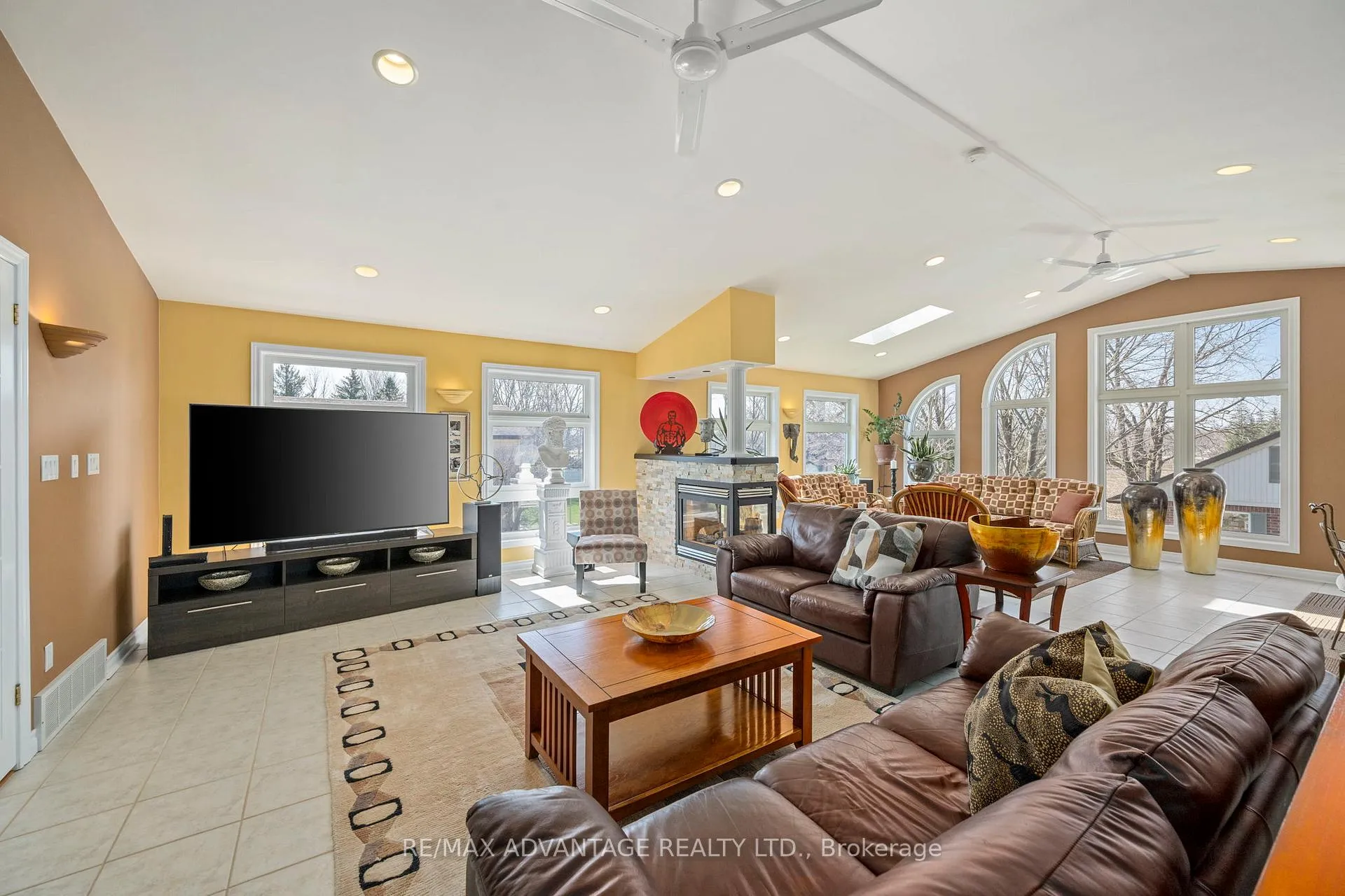 Photo 13 of 7 Mckay Street, Middlesex Centre, Poplar Hill — HOMEH