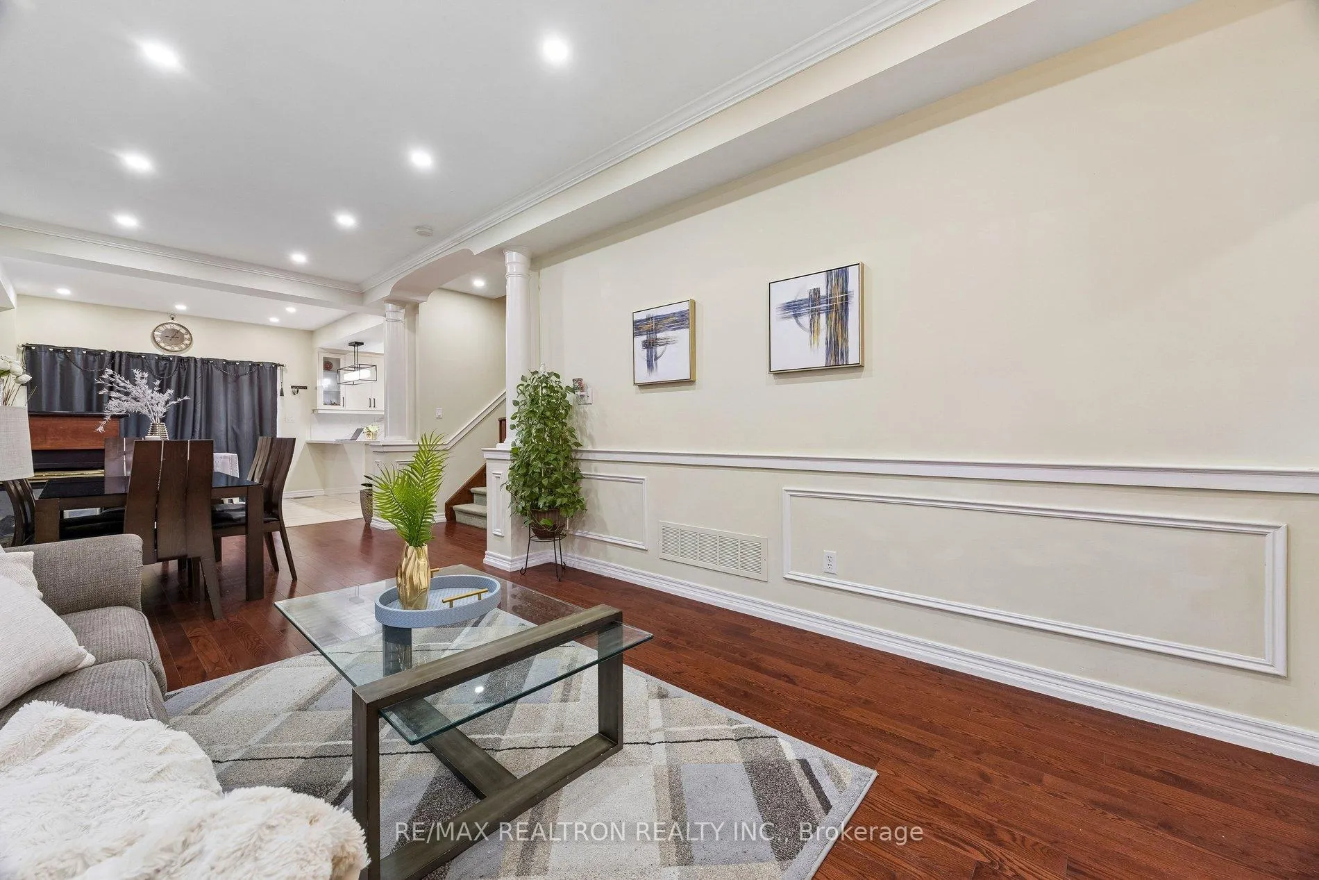 Photo 9 of 198 Swan Park Road, Markham, Greensborough — HOMEH