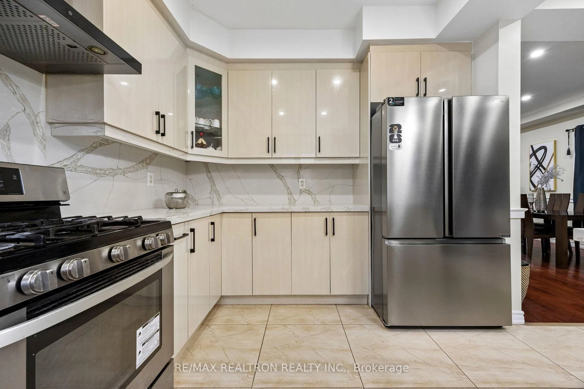 Photo 15 of 198 Swan Park Road, Markham, Greensborough — HOMEH